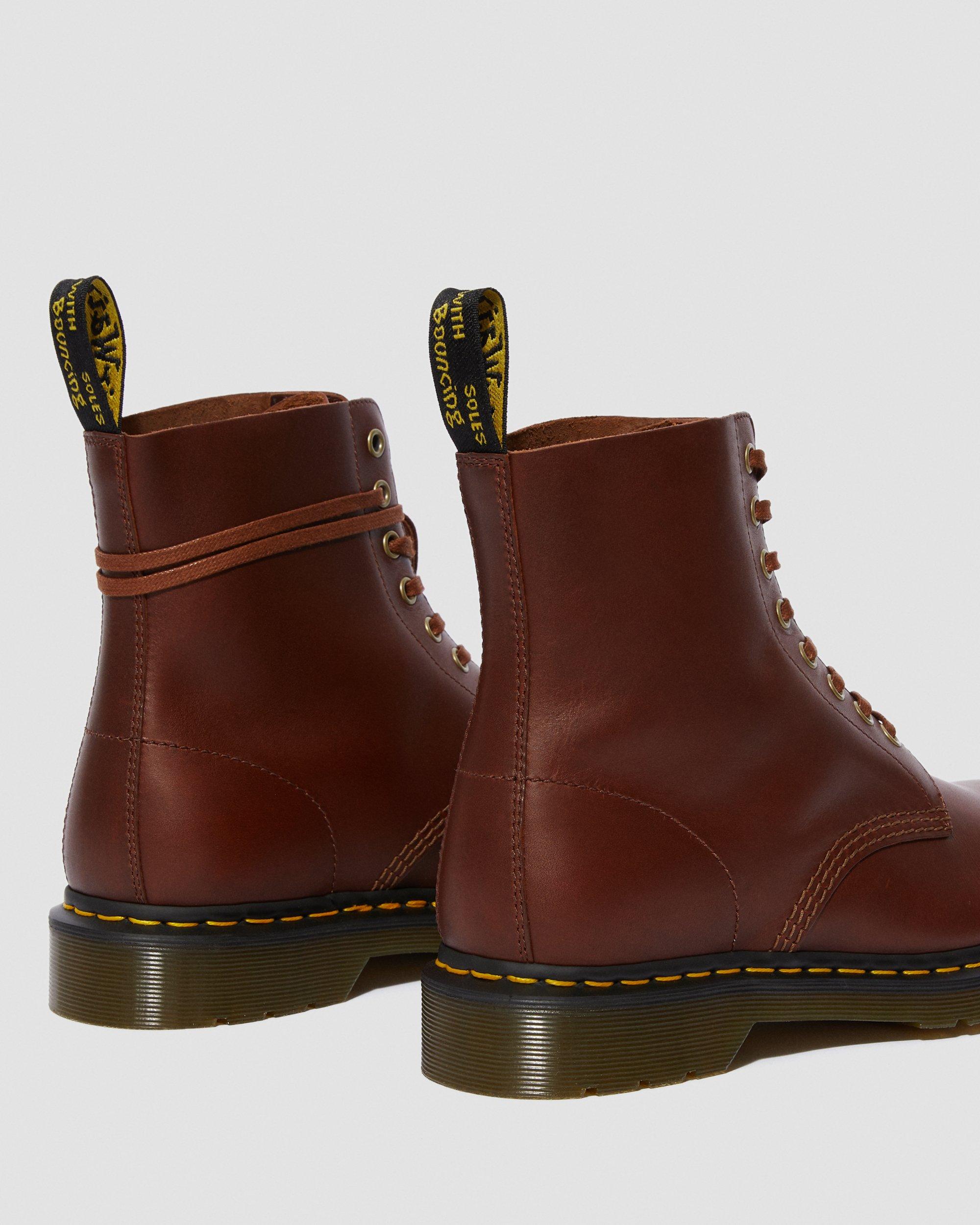 dr martens 1460 pascal brown