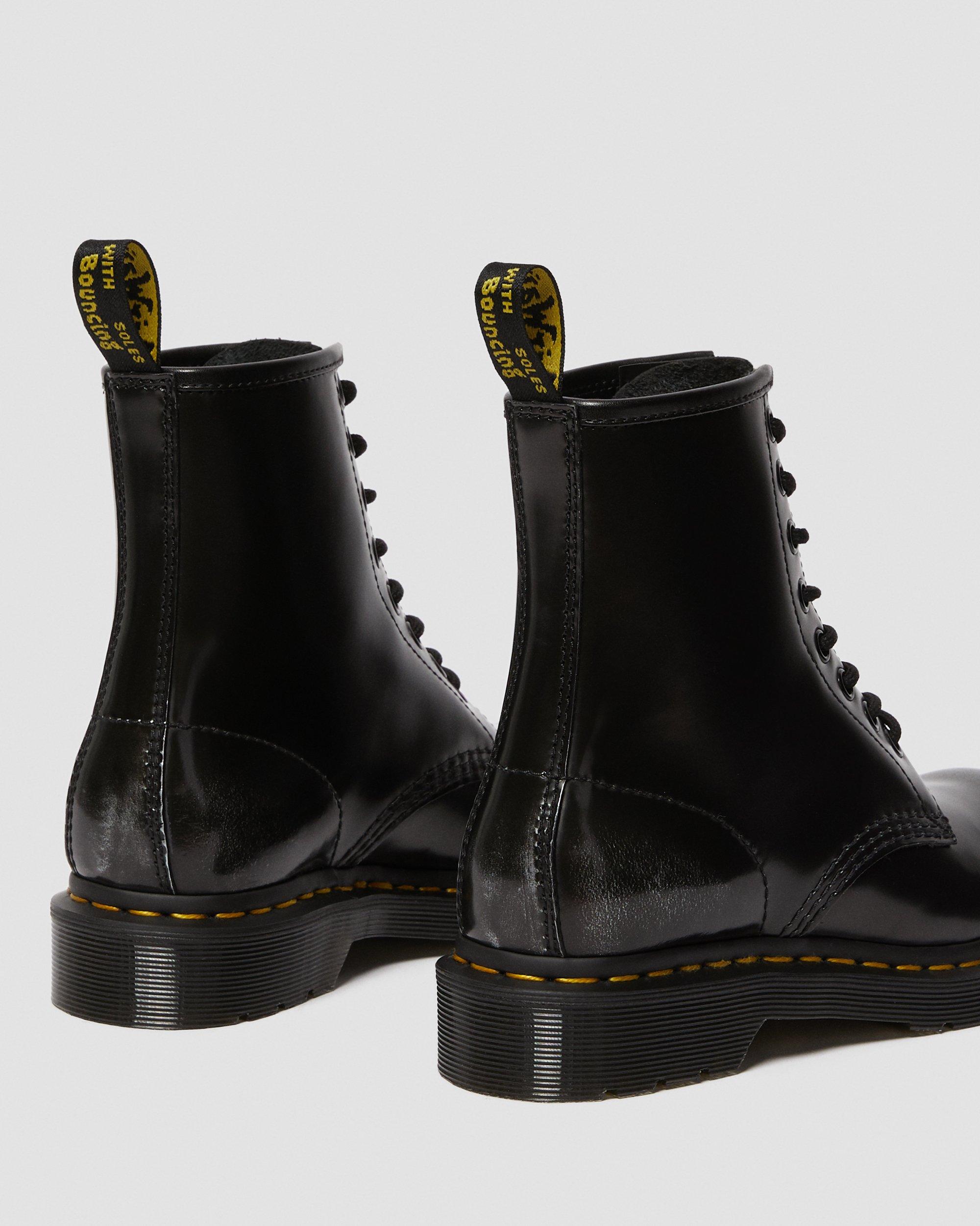 1460 WOMEN'S ARCADIA LEATHER LACE UP BOOTS | Dr. Martens Official