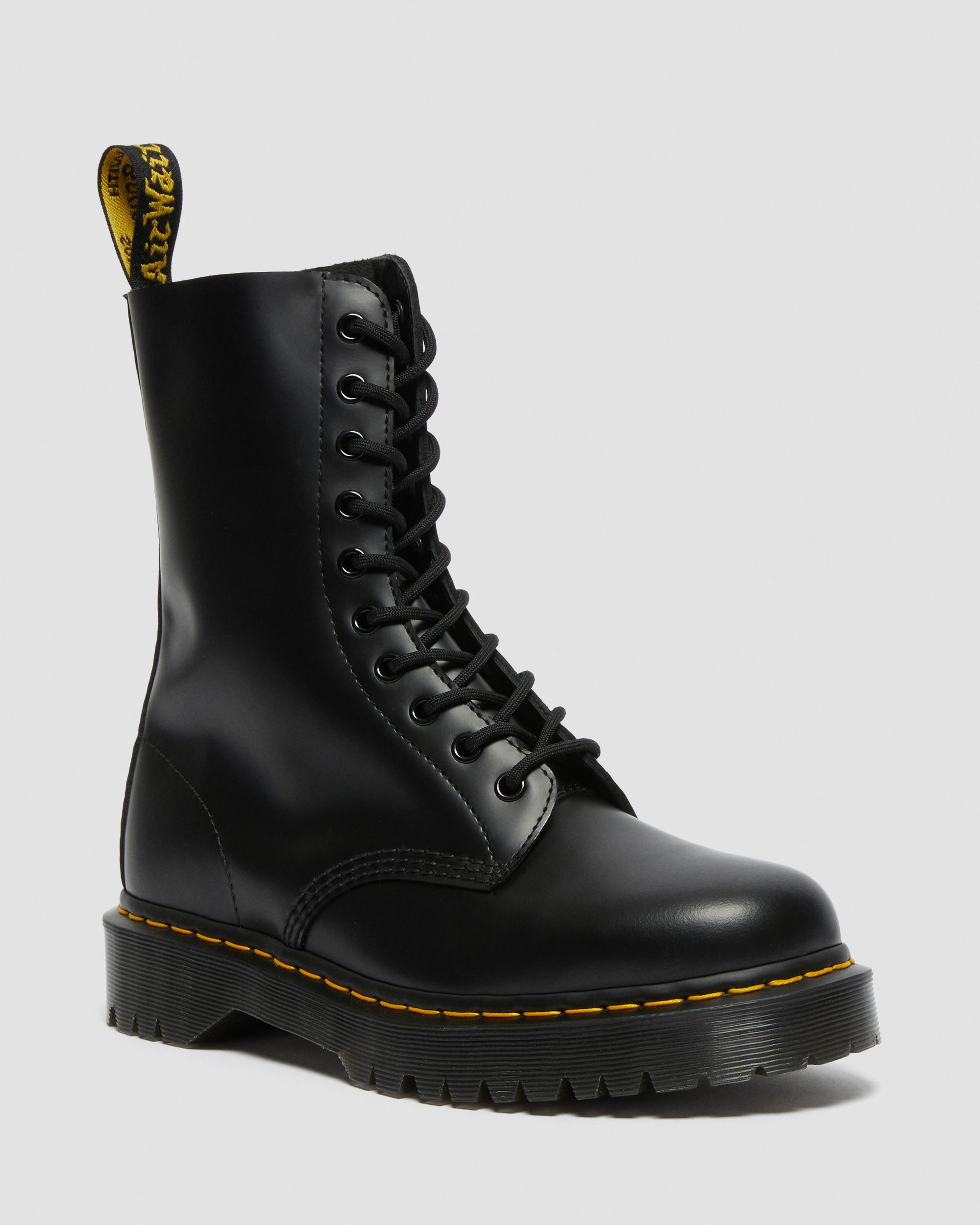 who sells dr martens in store