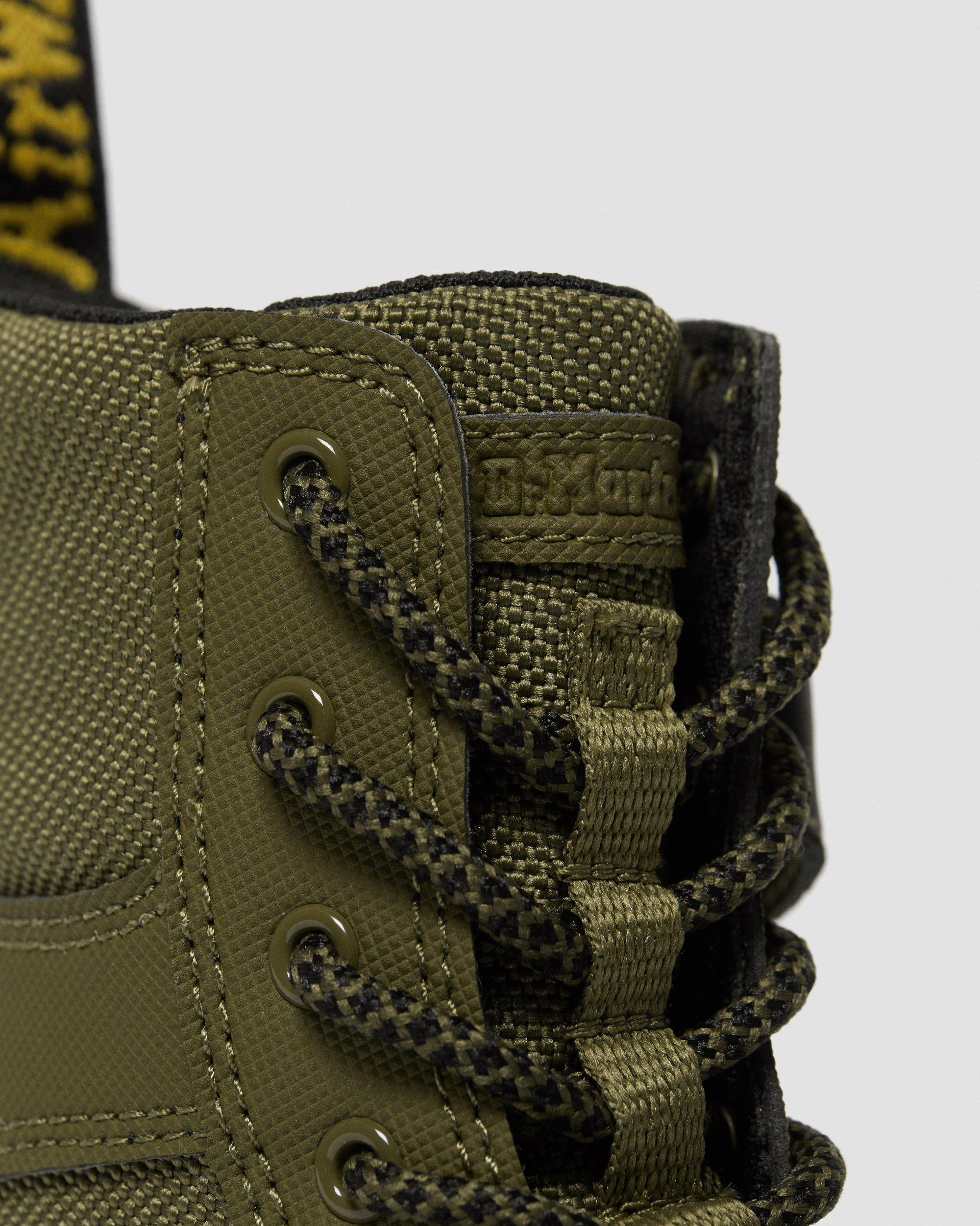 dr martens junior combs