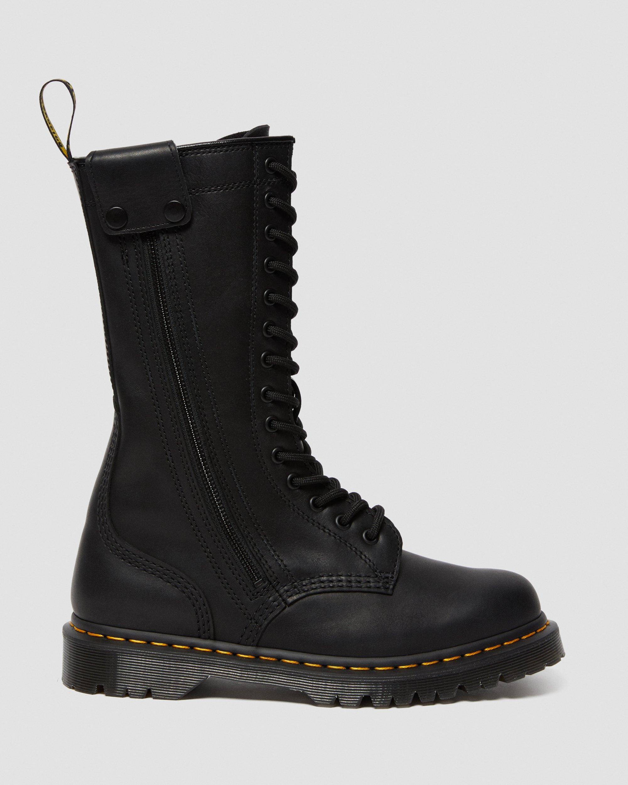 hanley dr martens
