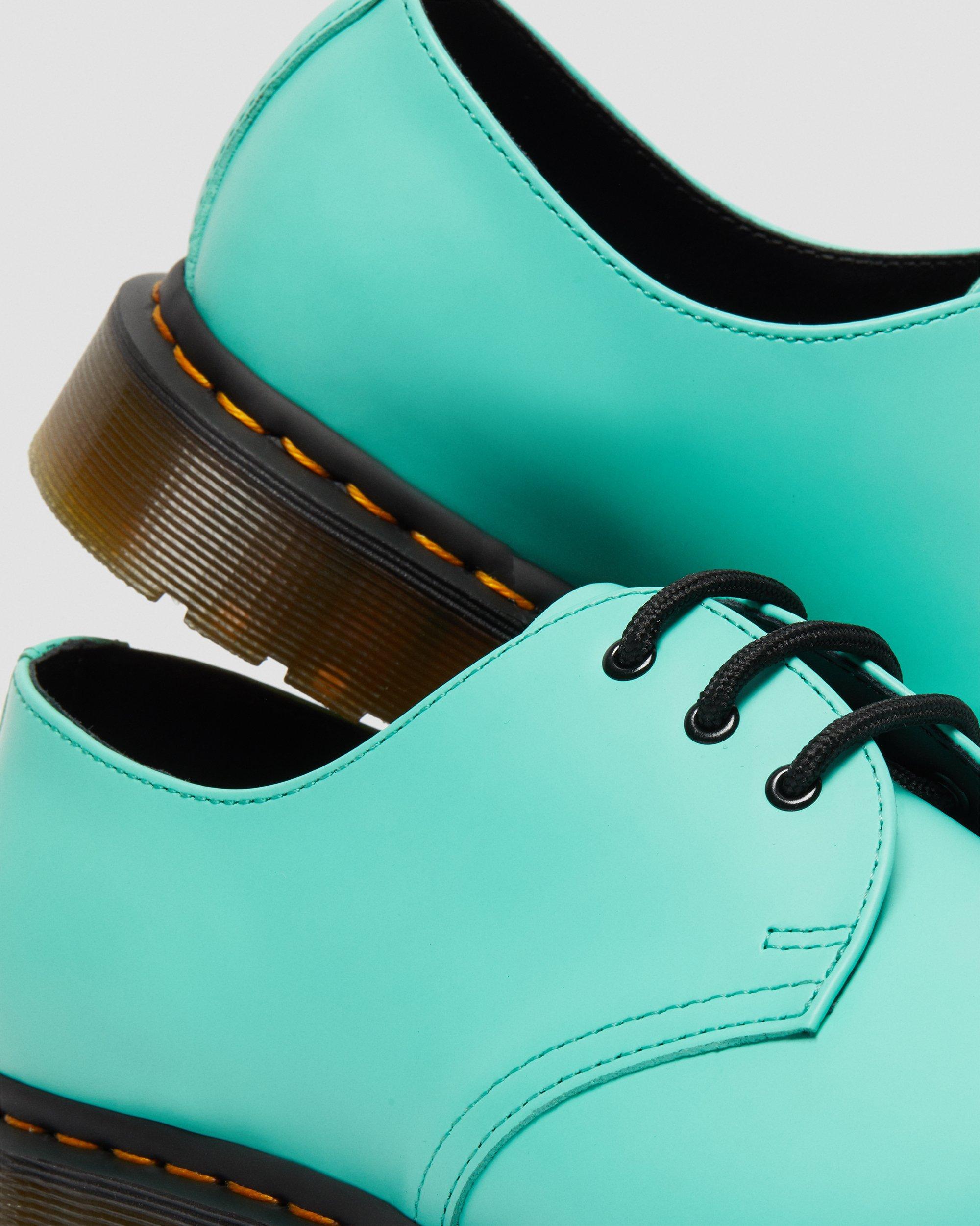 flat sole dr martens