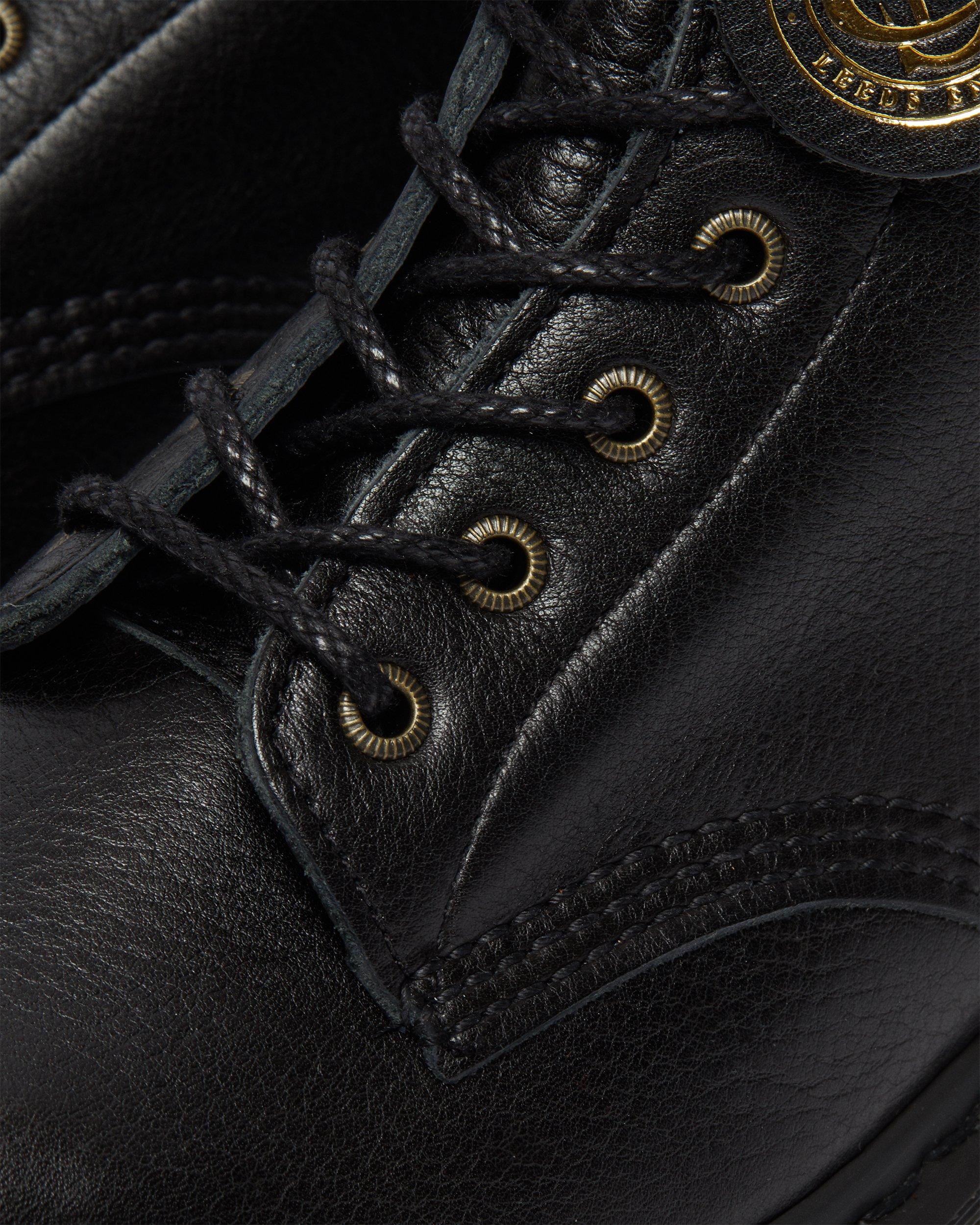 1460 pascal waxed full grain leather lace up boots