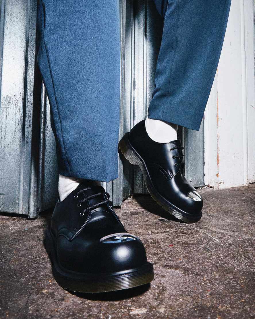 https://i1.adis.ws/i/drmartens/26506001.88.jpg?$large$1925 Exposed Steel Toe Leather Shoes | Dr Martens