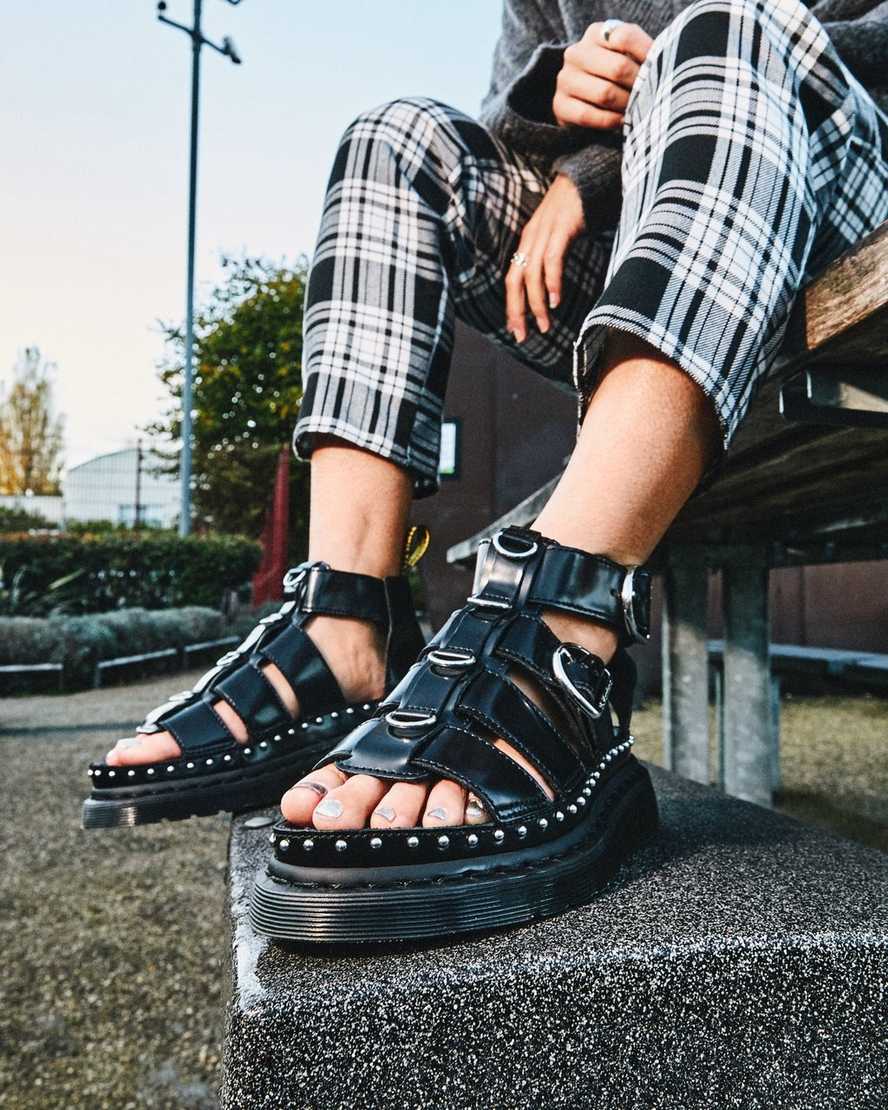 https://i1.adis.ws/i/drmartens/26566001.88.jpg?$large$Mackaye Hardware Leather Strap Sandals | Dr Martens