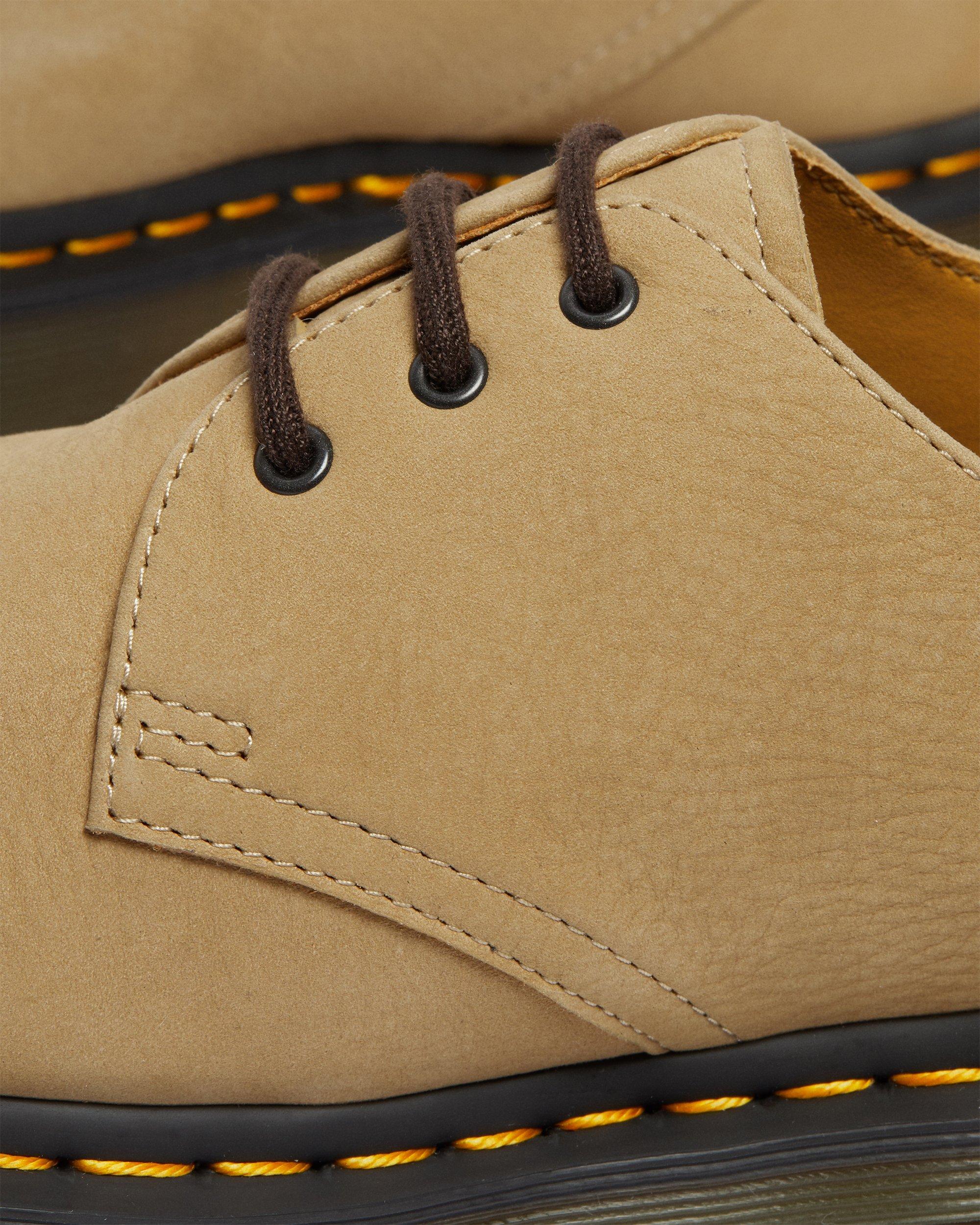 dr martens boots nubuck