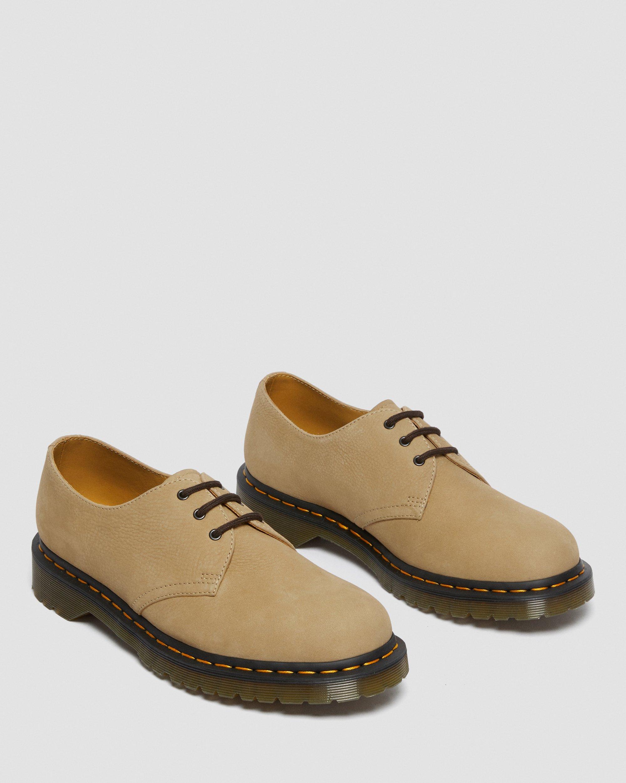 dr martens boots nubuck