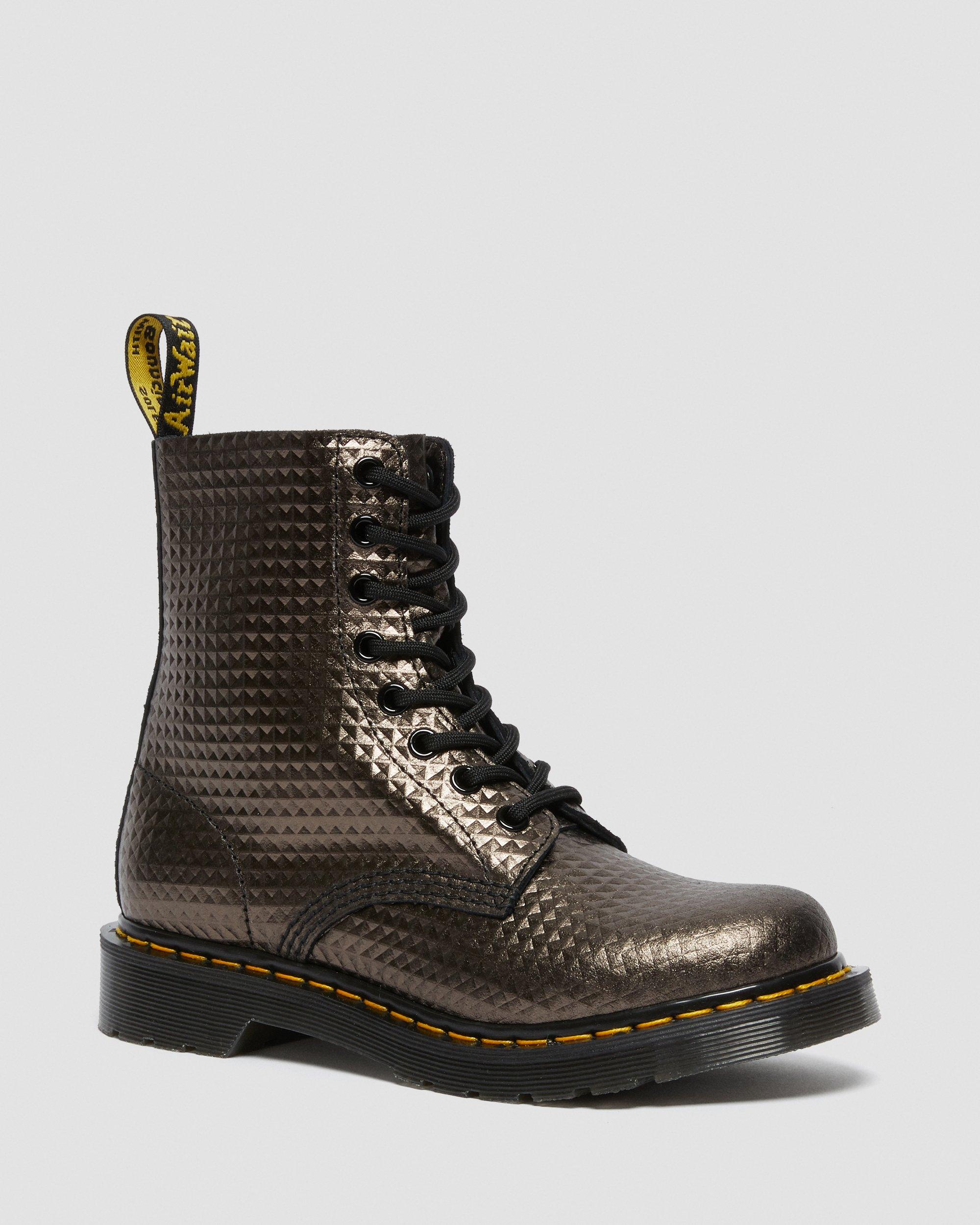 1460 PASCAL STUD EMBOSS LEATHER LACE UP BOOTS | Dr. Martens Official