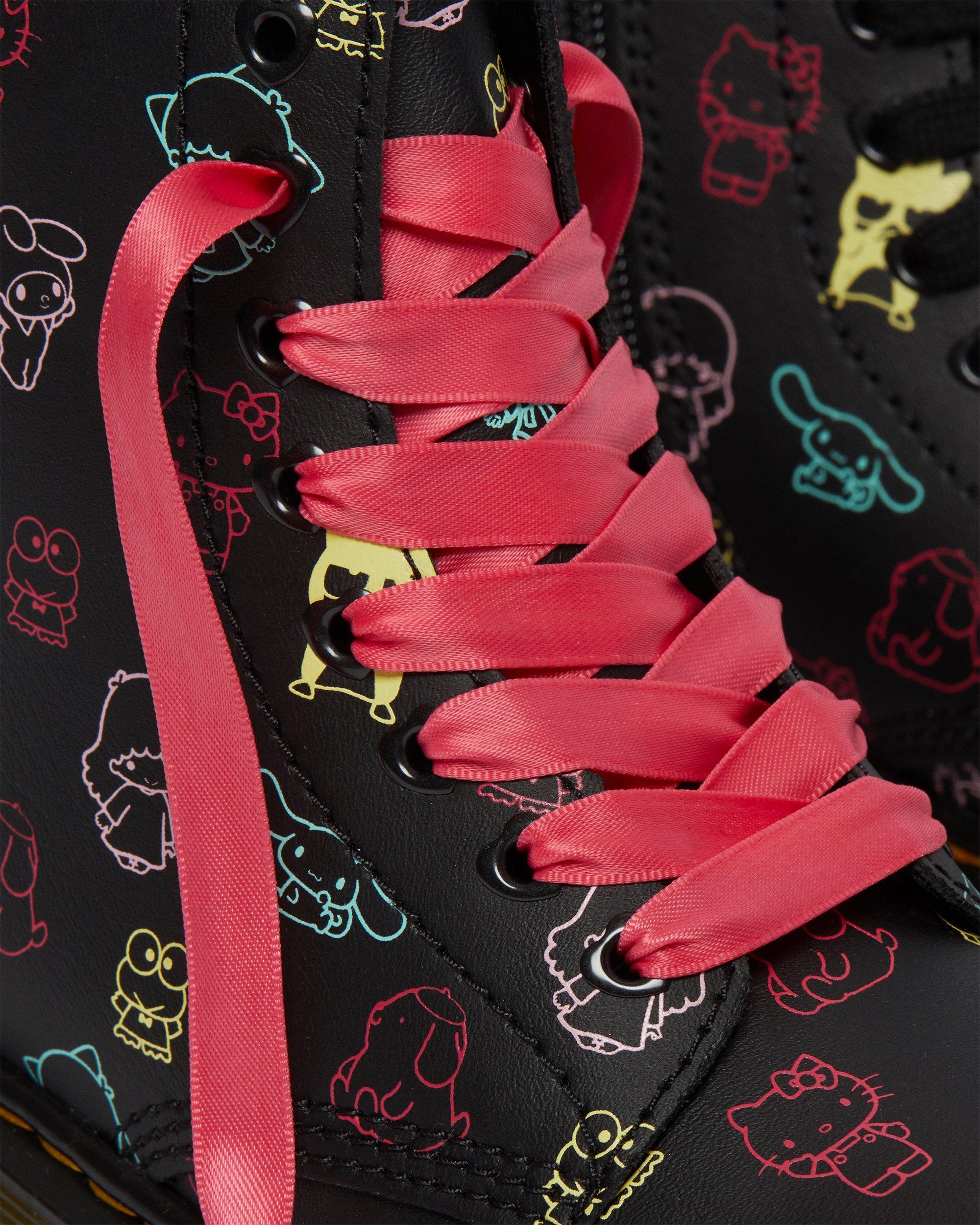 hello kitty & friends 1460 smooth leather lace up boots