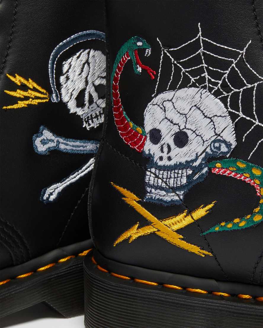 https://i1.adis.ws/i/drmartens/26929001.88.jpg?$large$1460 Souvenir Embroidered Leather Boots | Dr Martens