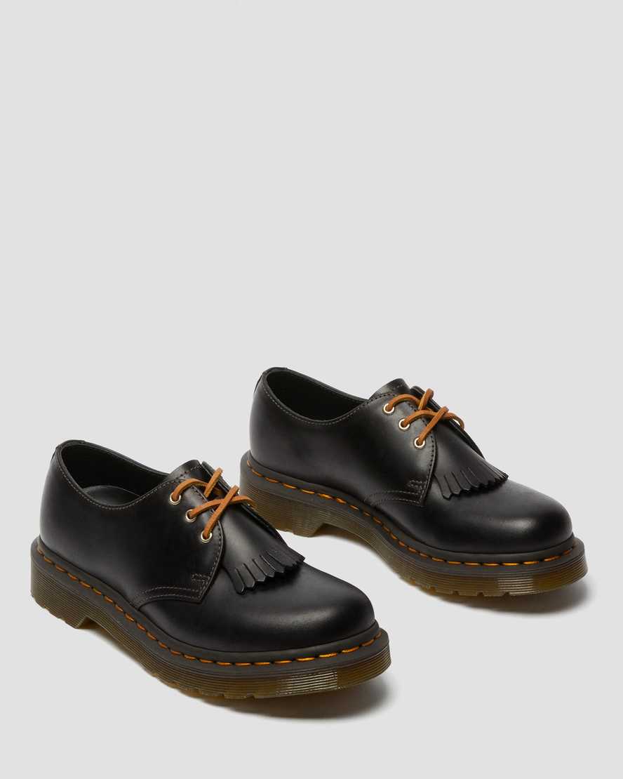 https://i1.adis.ws/i/drmartens/26944001.88.jpg?$large$1461 Women's Abruzzo Leather Oxford Shoes | Dr Martens
