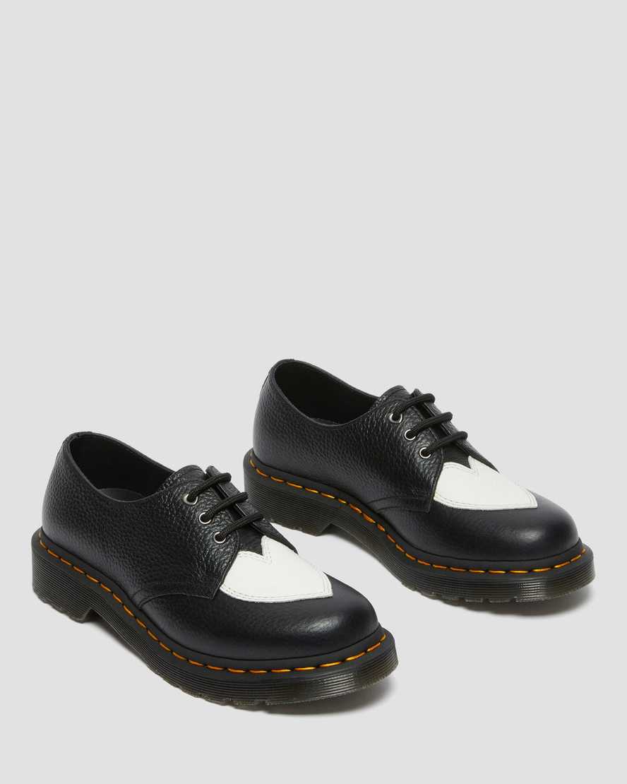 https://i1.adis.ws/i/drmartens/26965009.88.jpg?$large$1461 Amore Leather Shoes | Dr Martens