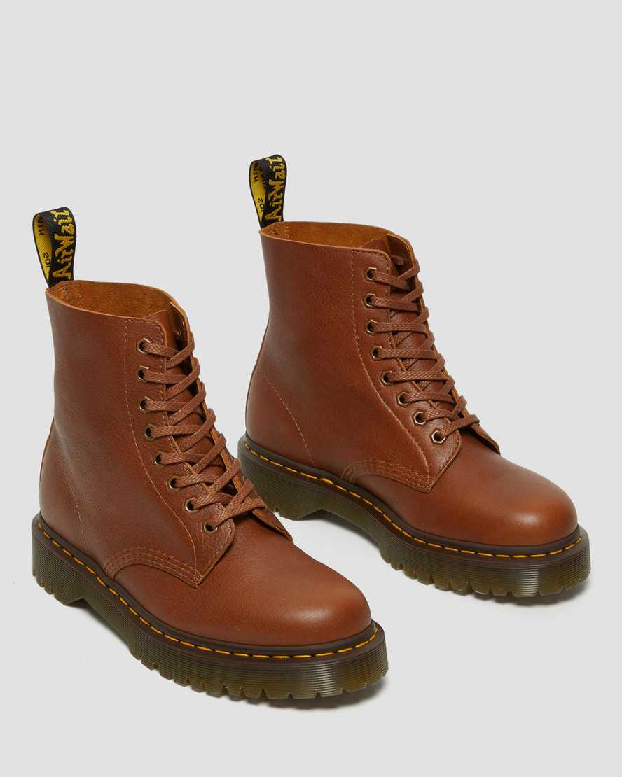 https://i1.adis.ws/i/drmartens/26981220.88.jpg?$large$1460 Pascal Bex Leather Boots | Dr Martens