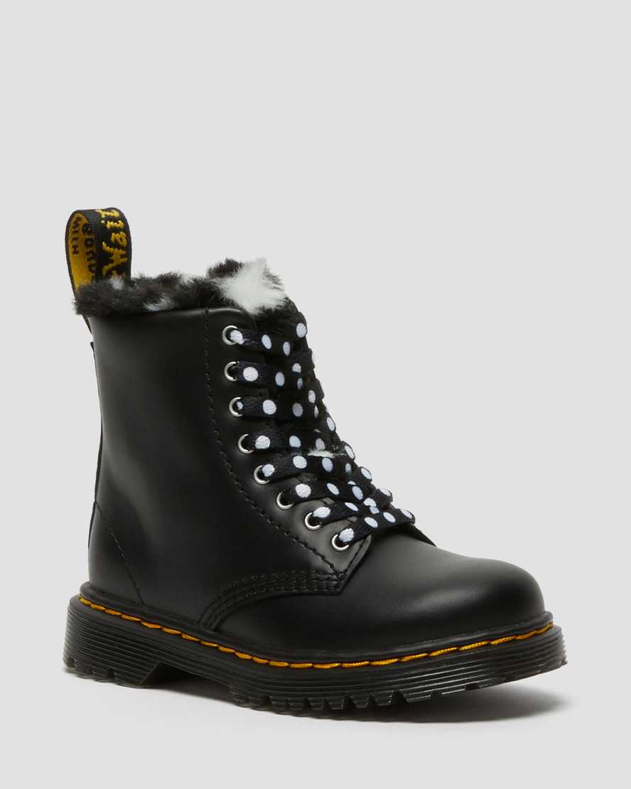 https://i1.adis.ws/i/drmartens/26996001.88.jpg?$large$Toddler 1460 Serena Faux Fur Lined Leather Lace Up Boots | Dr Martens