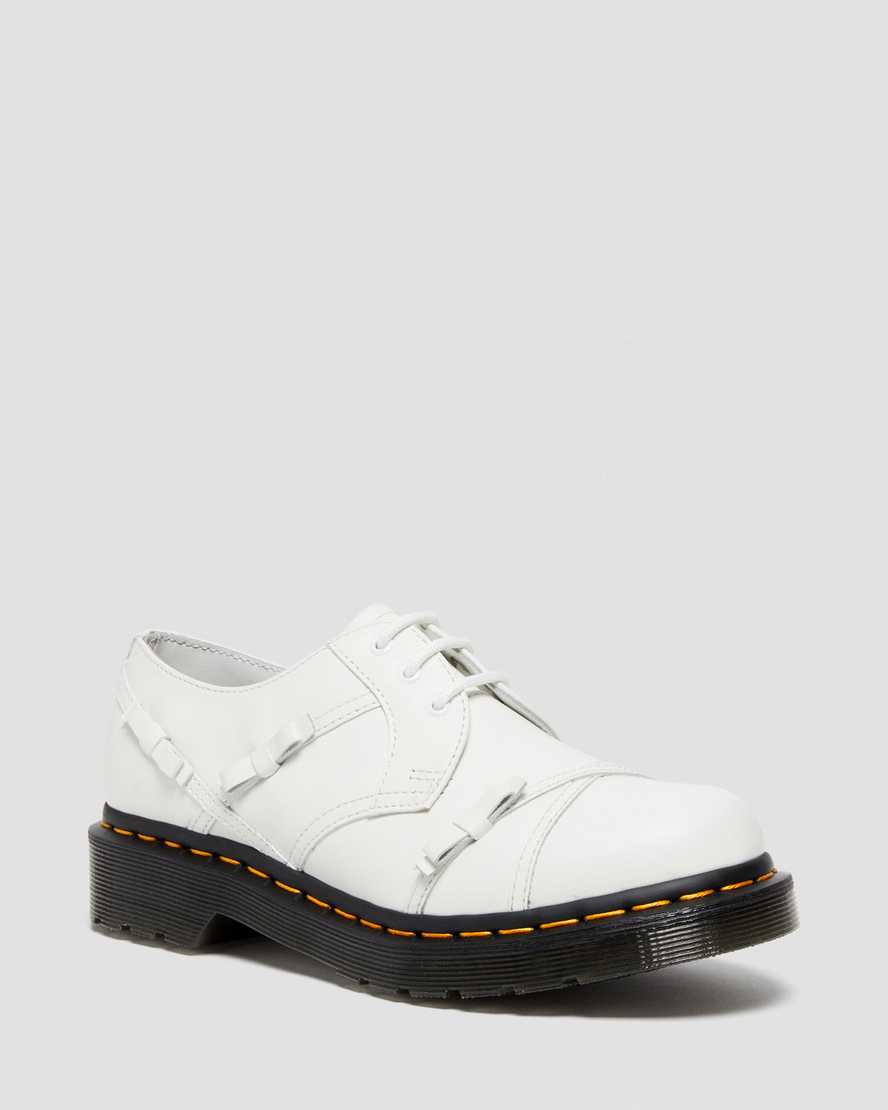1461 Women's Bow Smooth Leather Oxford Shoes1461 Women's Bow Smooth Leather Oxford Shoes | Dr Martens