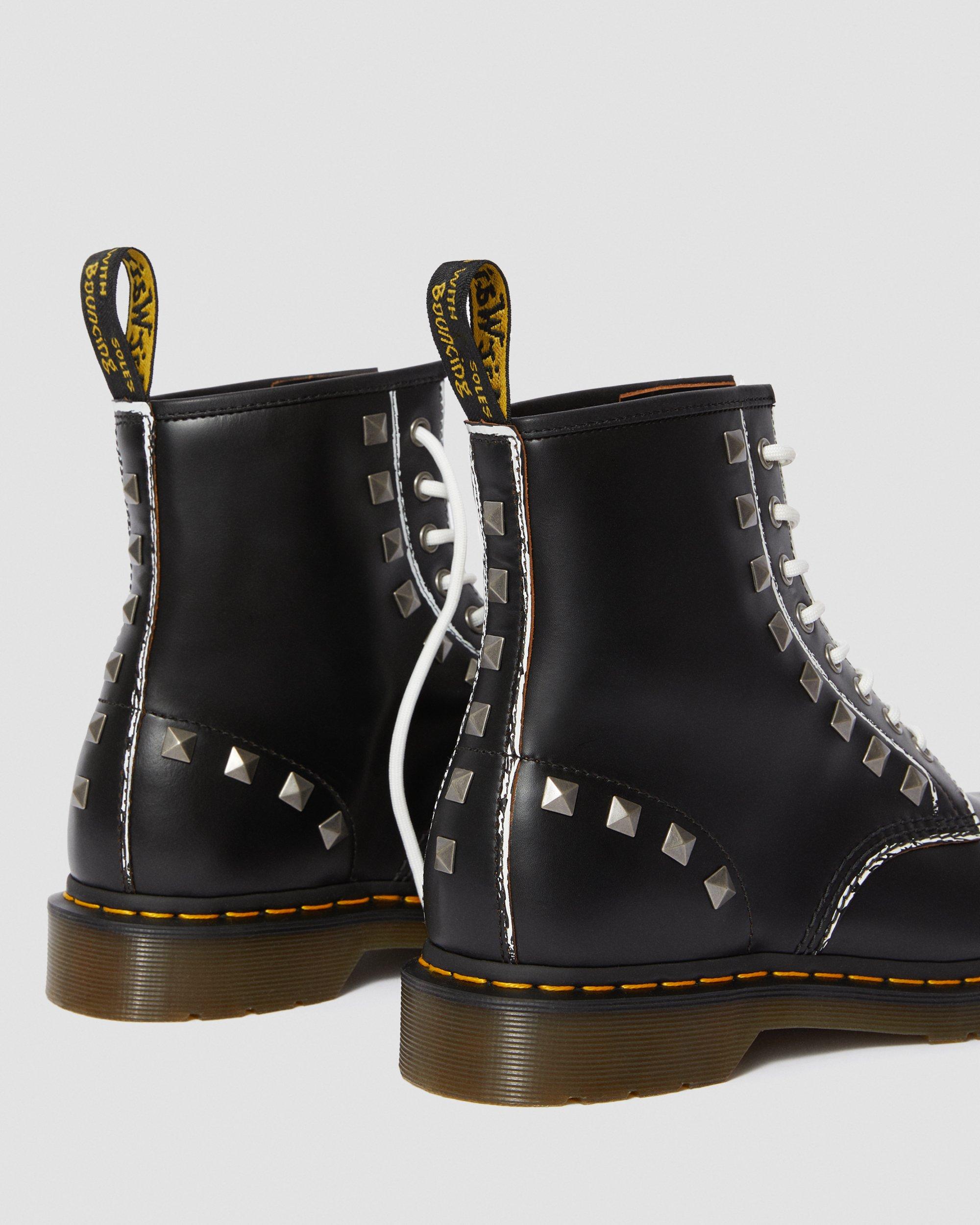 1460 STUD LEATHER ANKLE BOOTS | Dr 