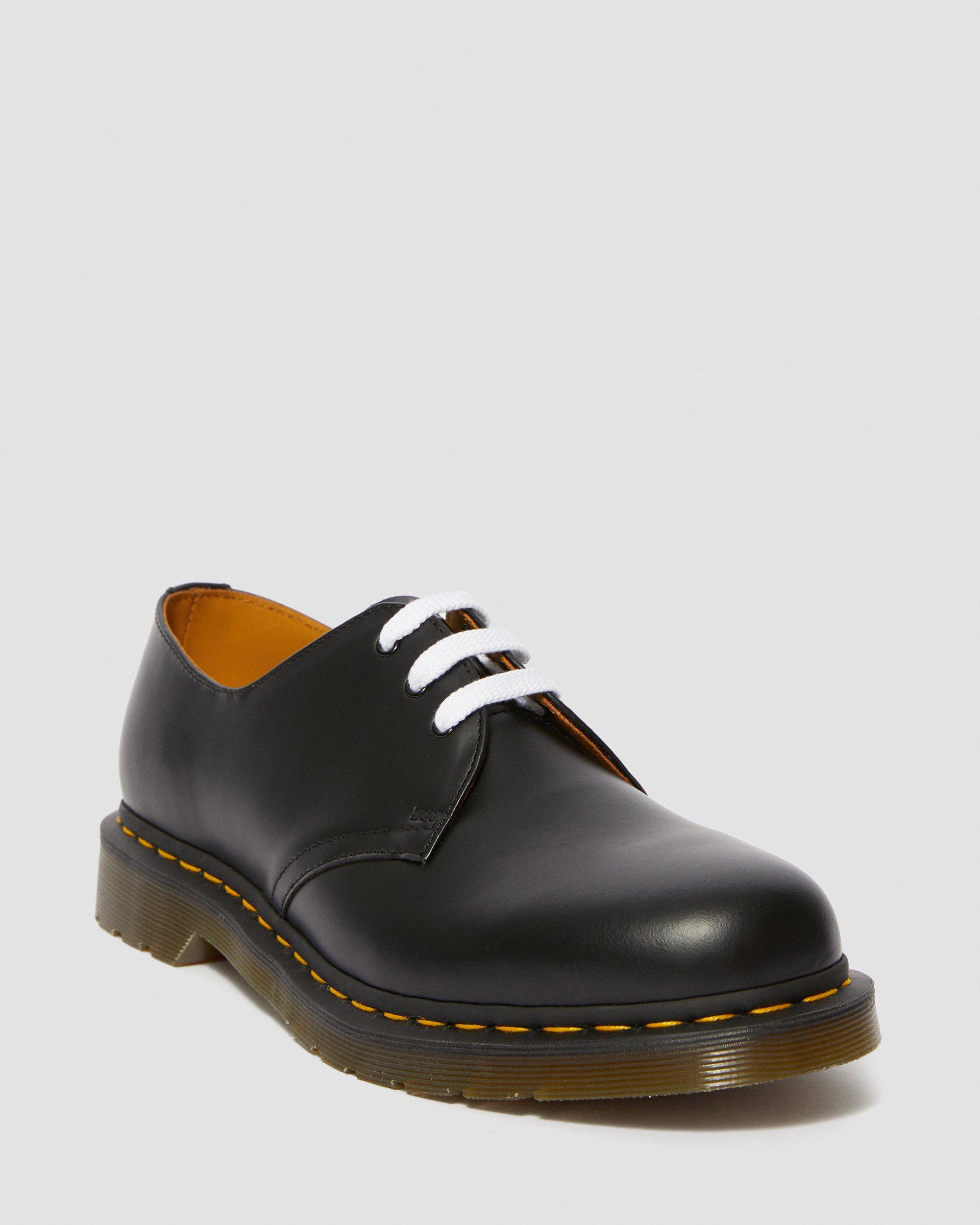 doc martens 3 eye laces
