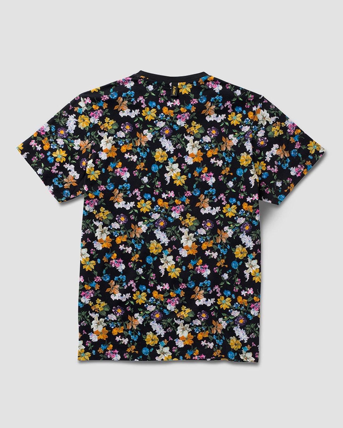 floral shirt