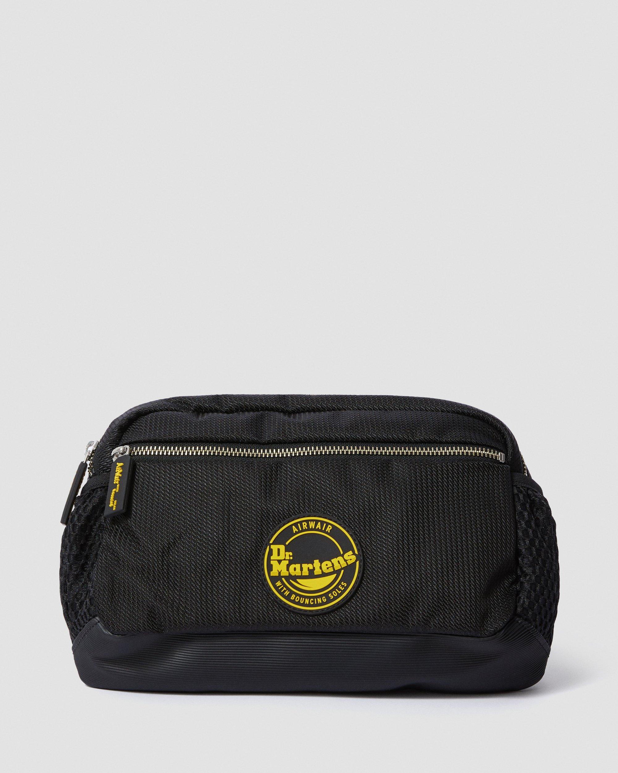 Taschen & Rucksäcke | Dr. Martens Offizieller Online Shop Taschen & Rucksäcke | Dr. Martens Offizieller Online Shop