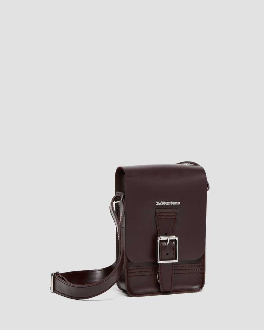 Leather Vertical Crossbody BagTracolla Vertical in pelle | Dr Martens
