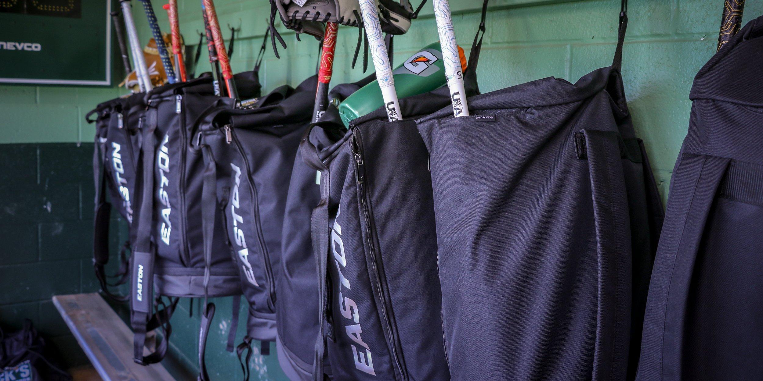 4 bat baseball bag