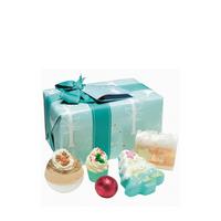 Bomb Cosmetics Winter Wonderland Bath Bomb Gift Set