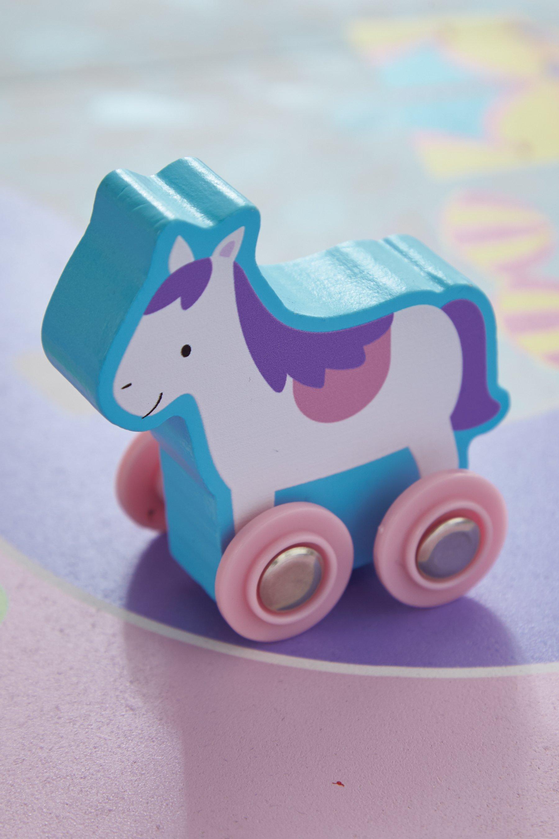 pink train table