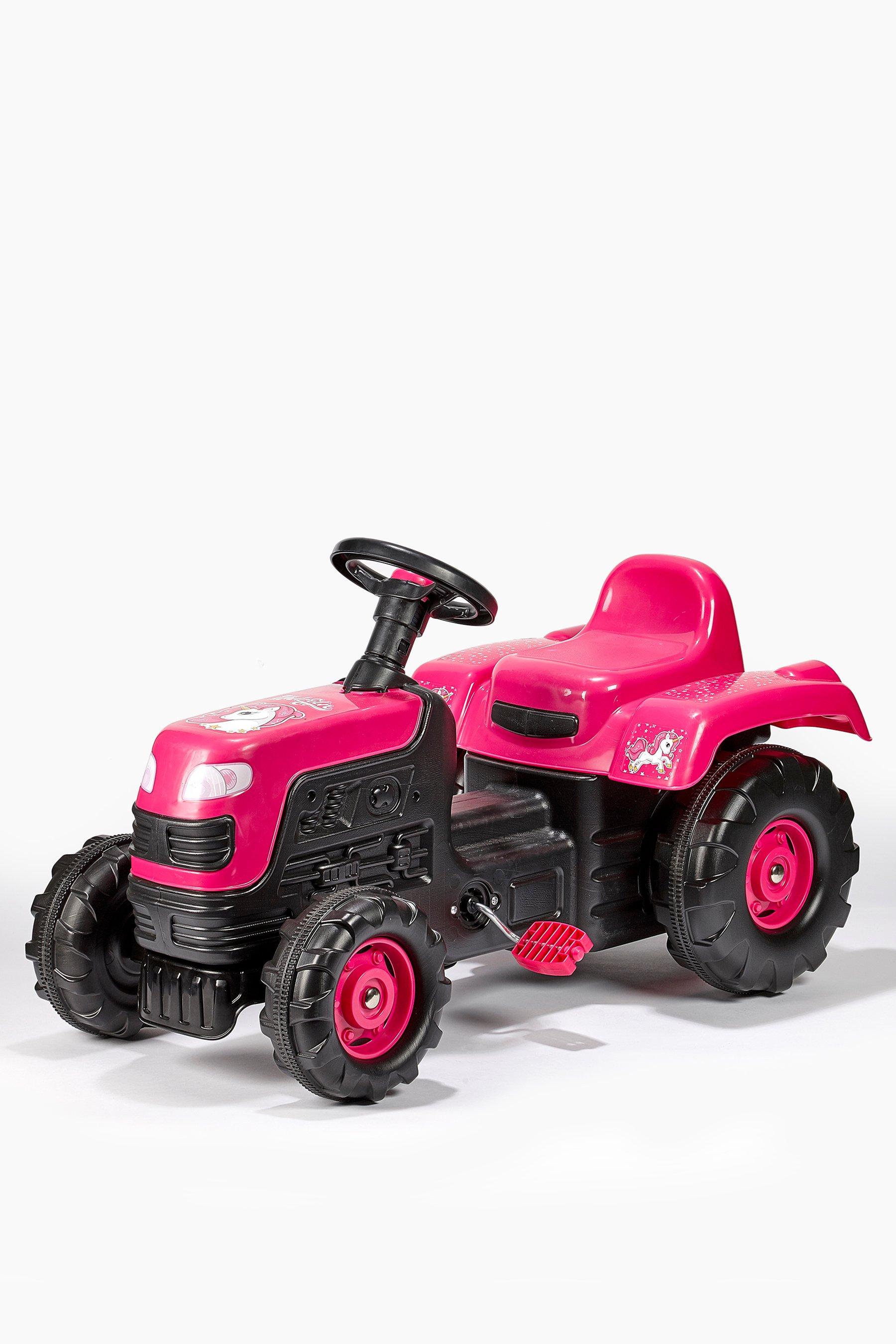 studio ride on tractor