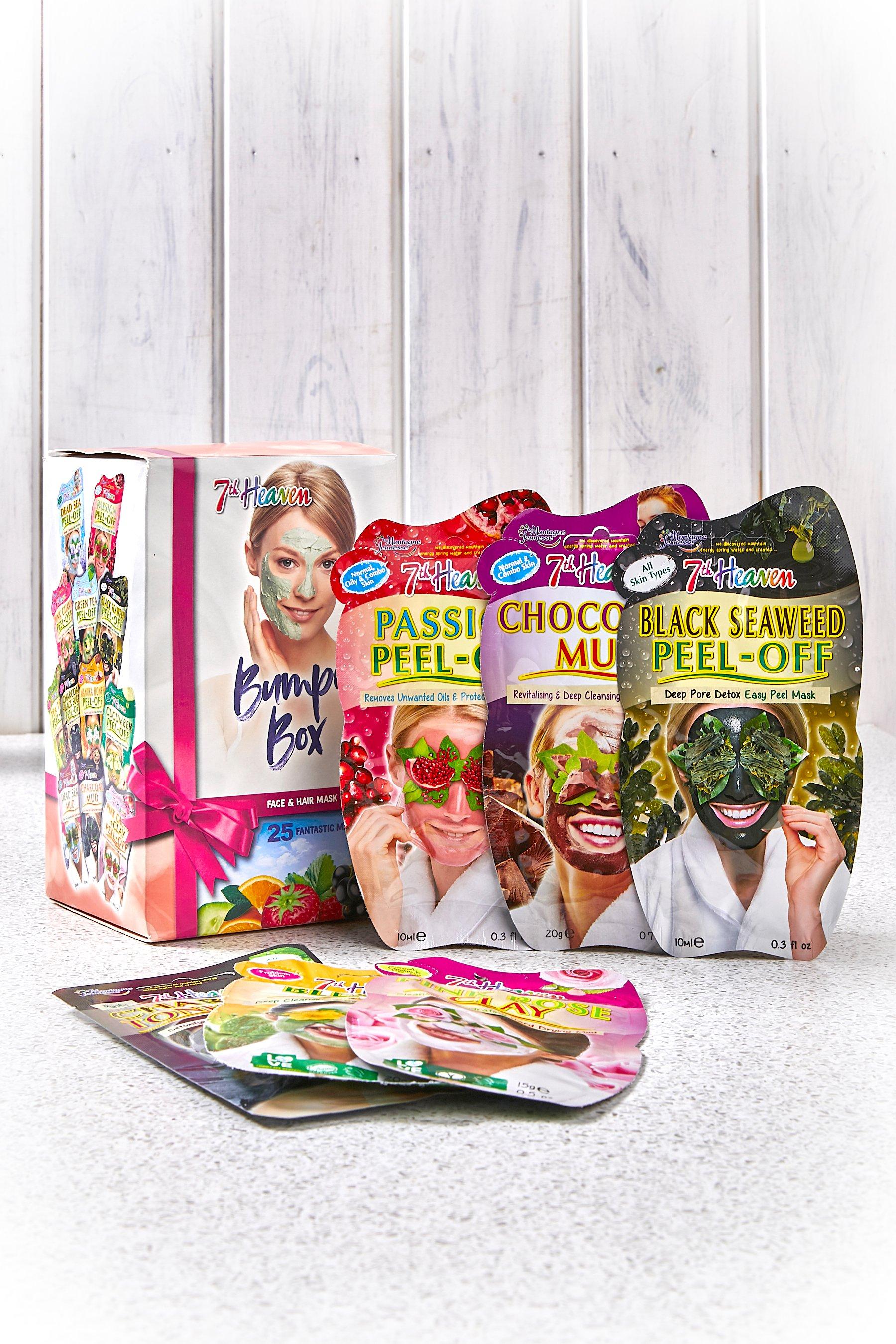 Download Montagne Jeunesse 7th Heaven Face Mask Bumper Box Studio PSD Mockup Templates