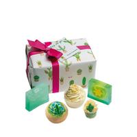 Bomb Cosmetics Stuck on You Bath Bomb Gift Set