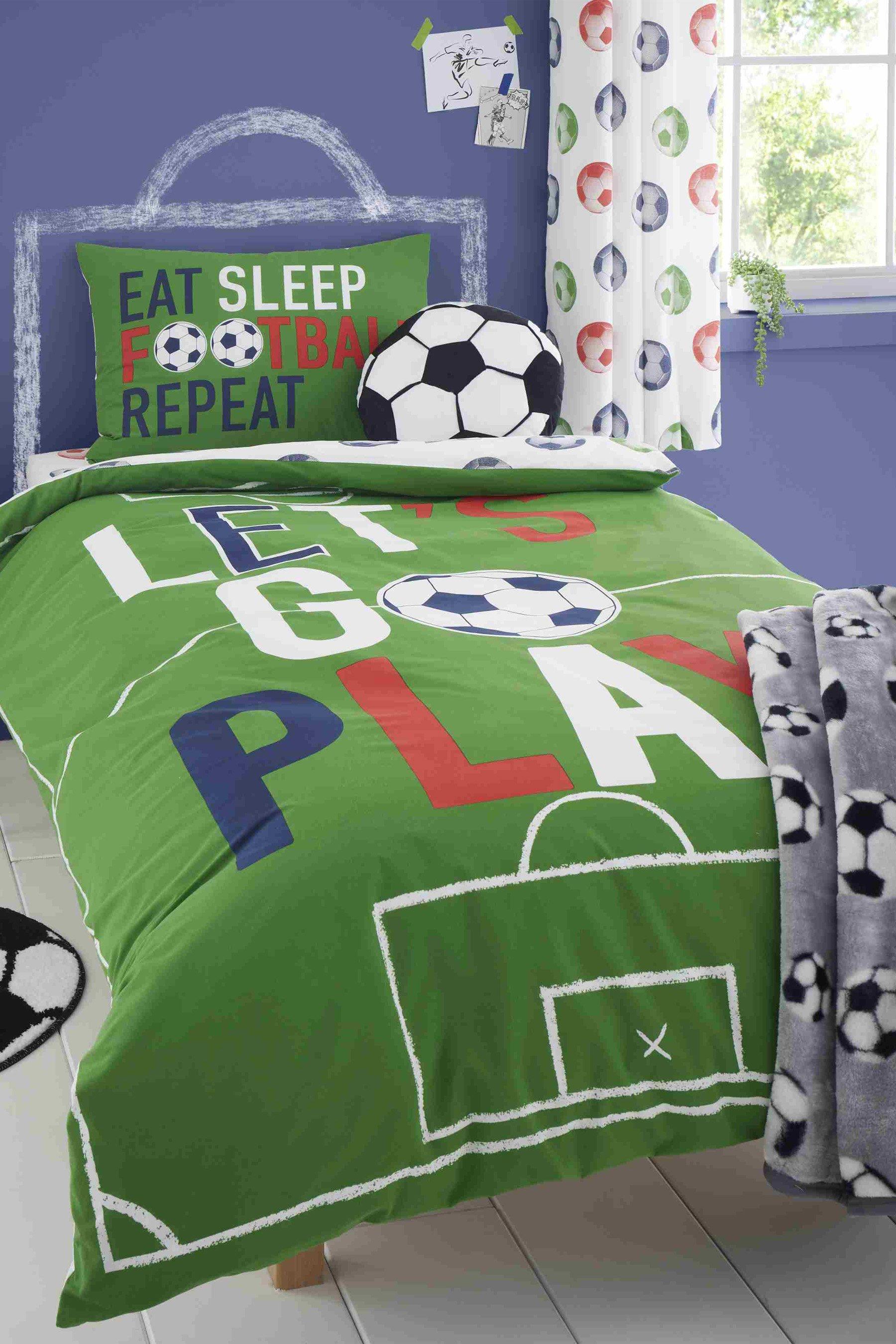 Eat Sleep Football Reversible Duvet Set - Size: Double - Green