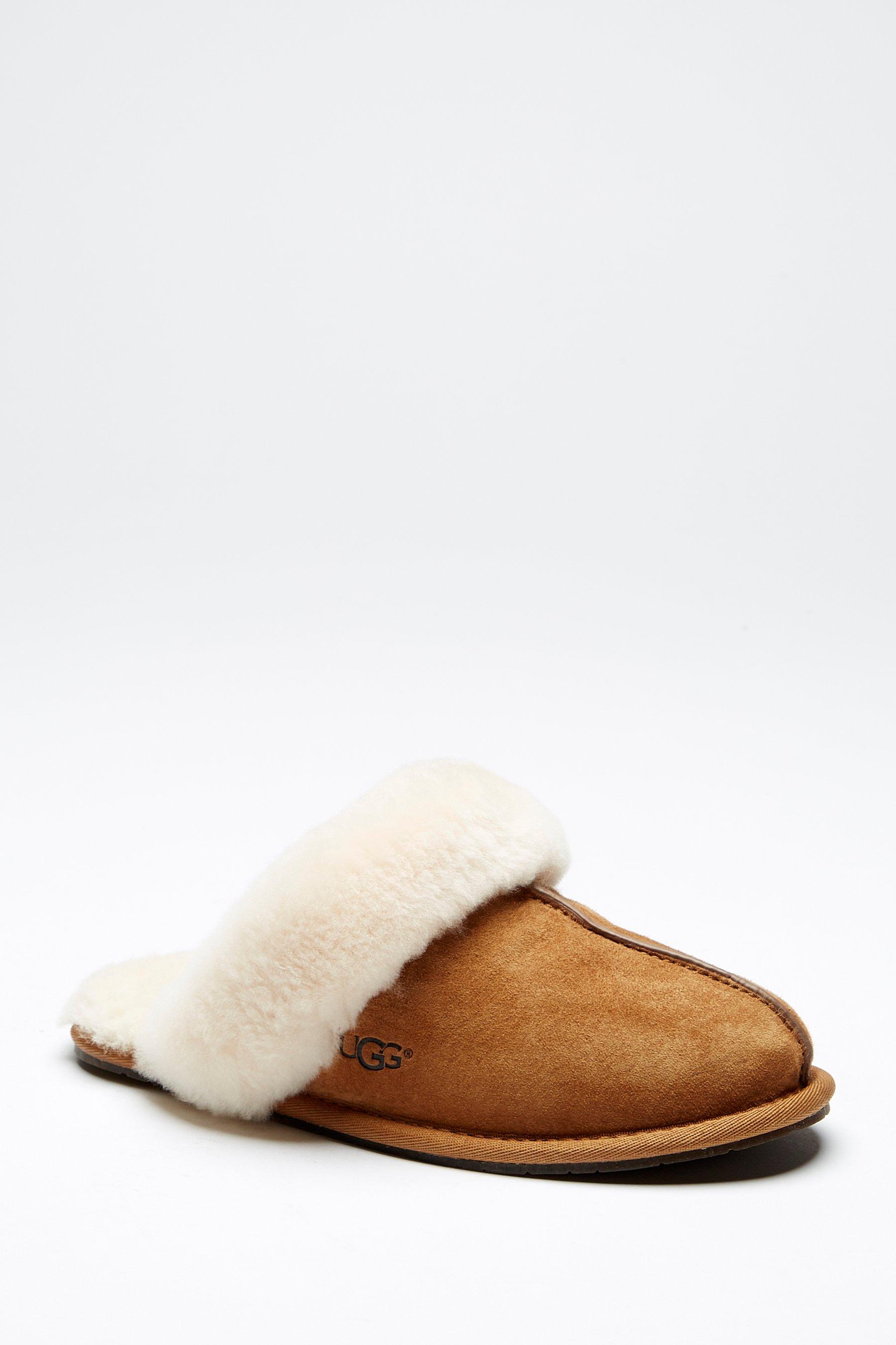 ugg smoking slippers