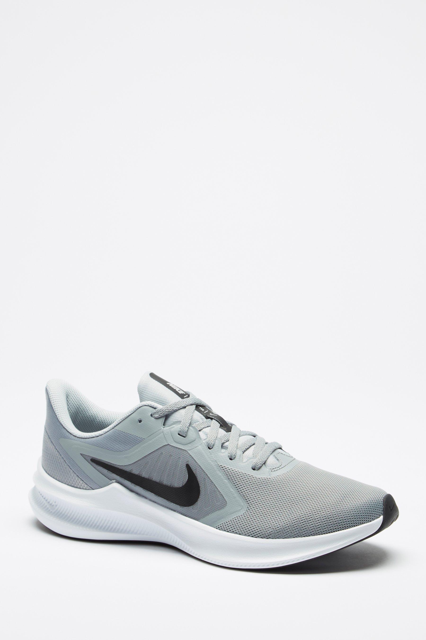 studio nike trainers