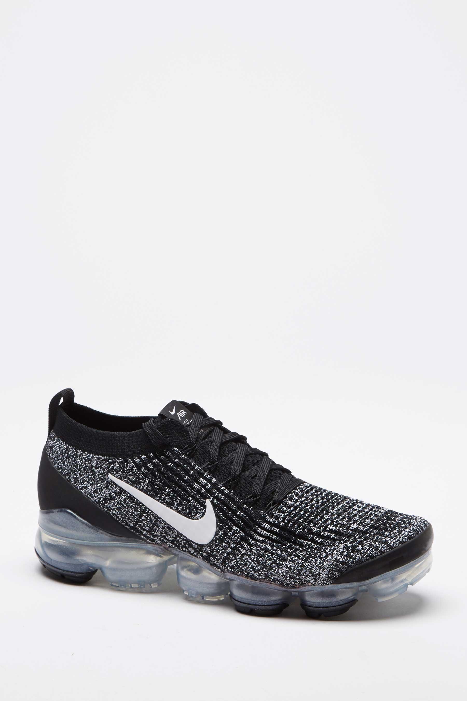 studio catalogue mens trainers