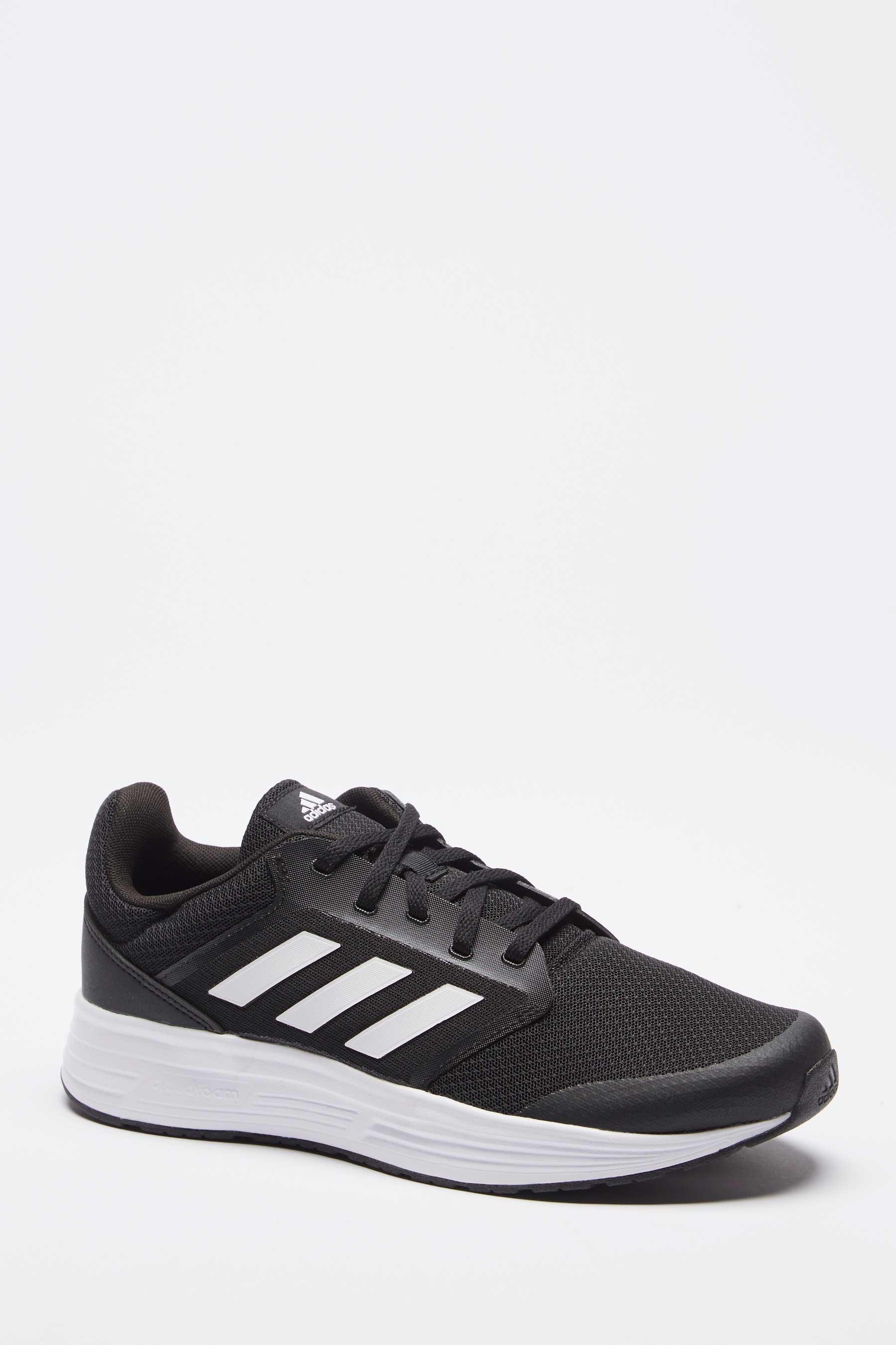 la galaxy adidas trainers