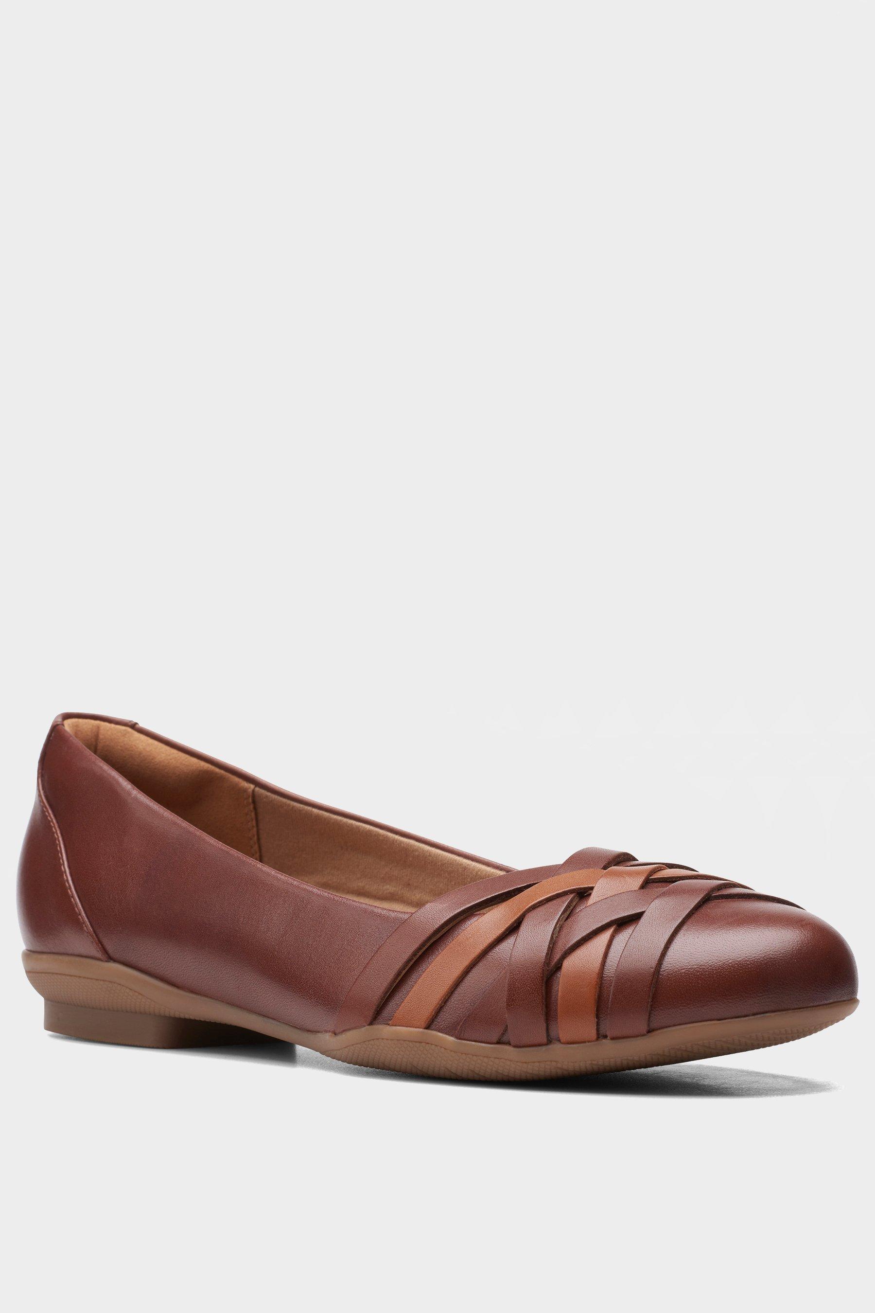 clarks sara clover ballet flat