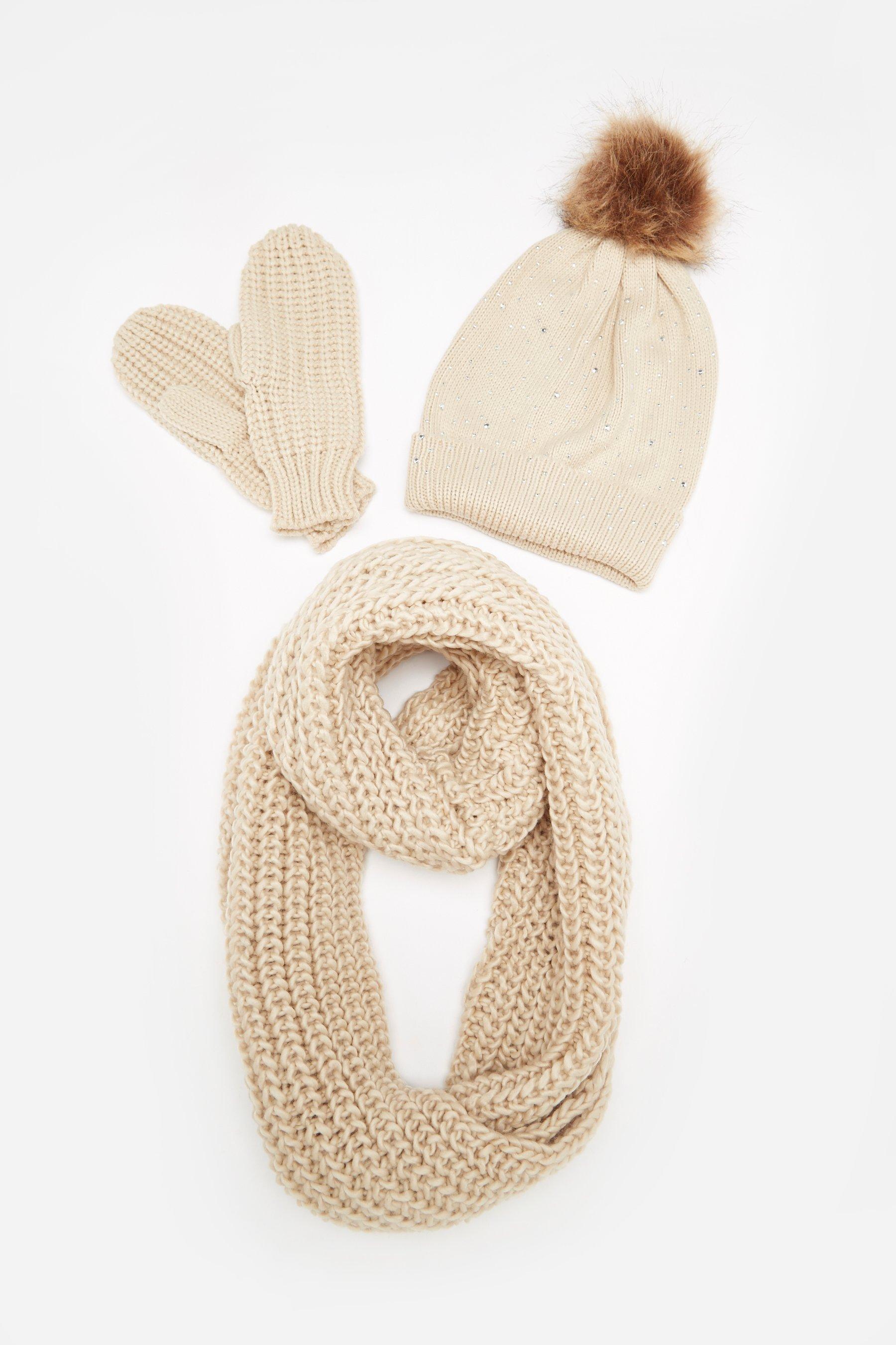 diamante hat and scarf set