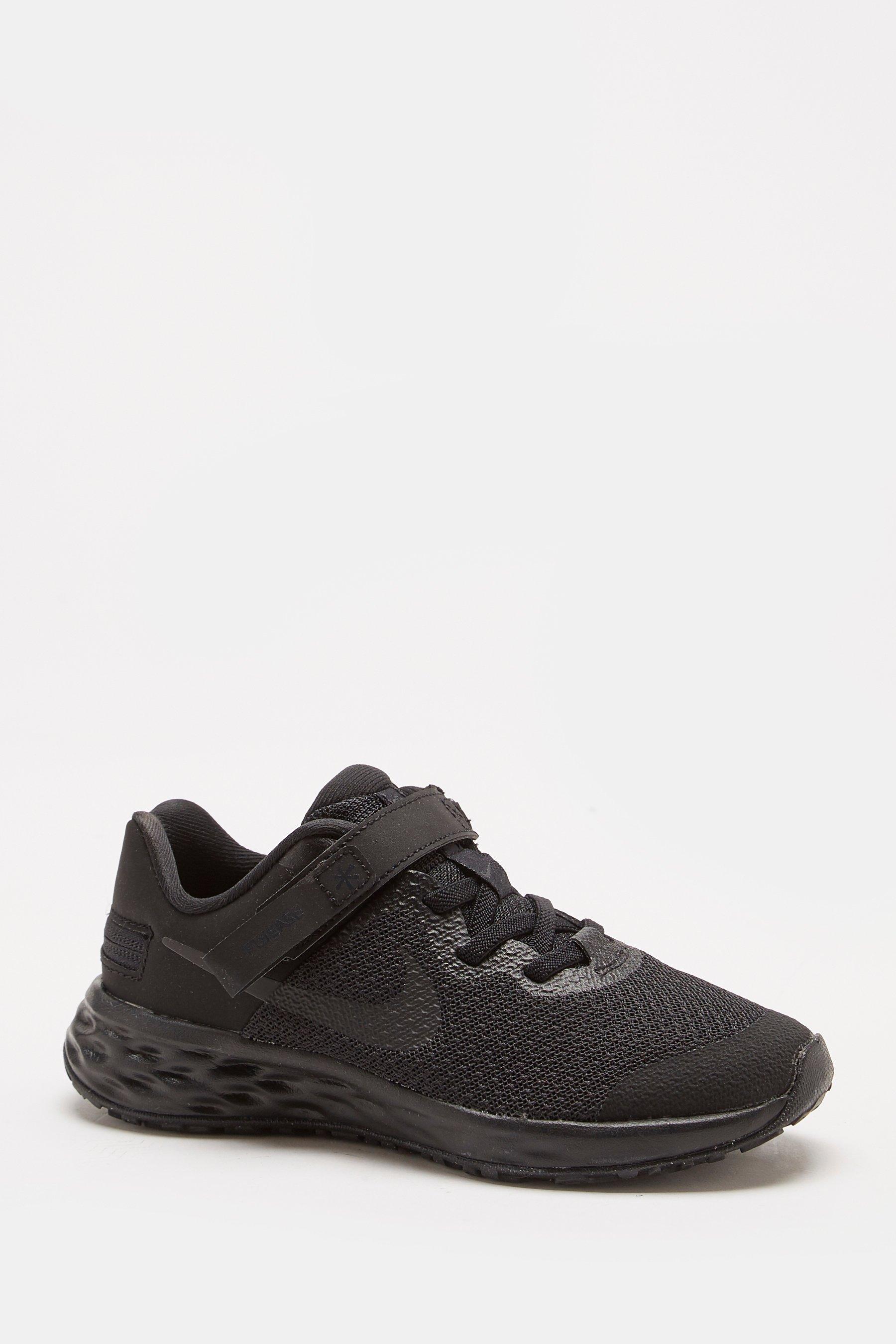 nike run black revolution junior trainers