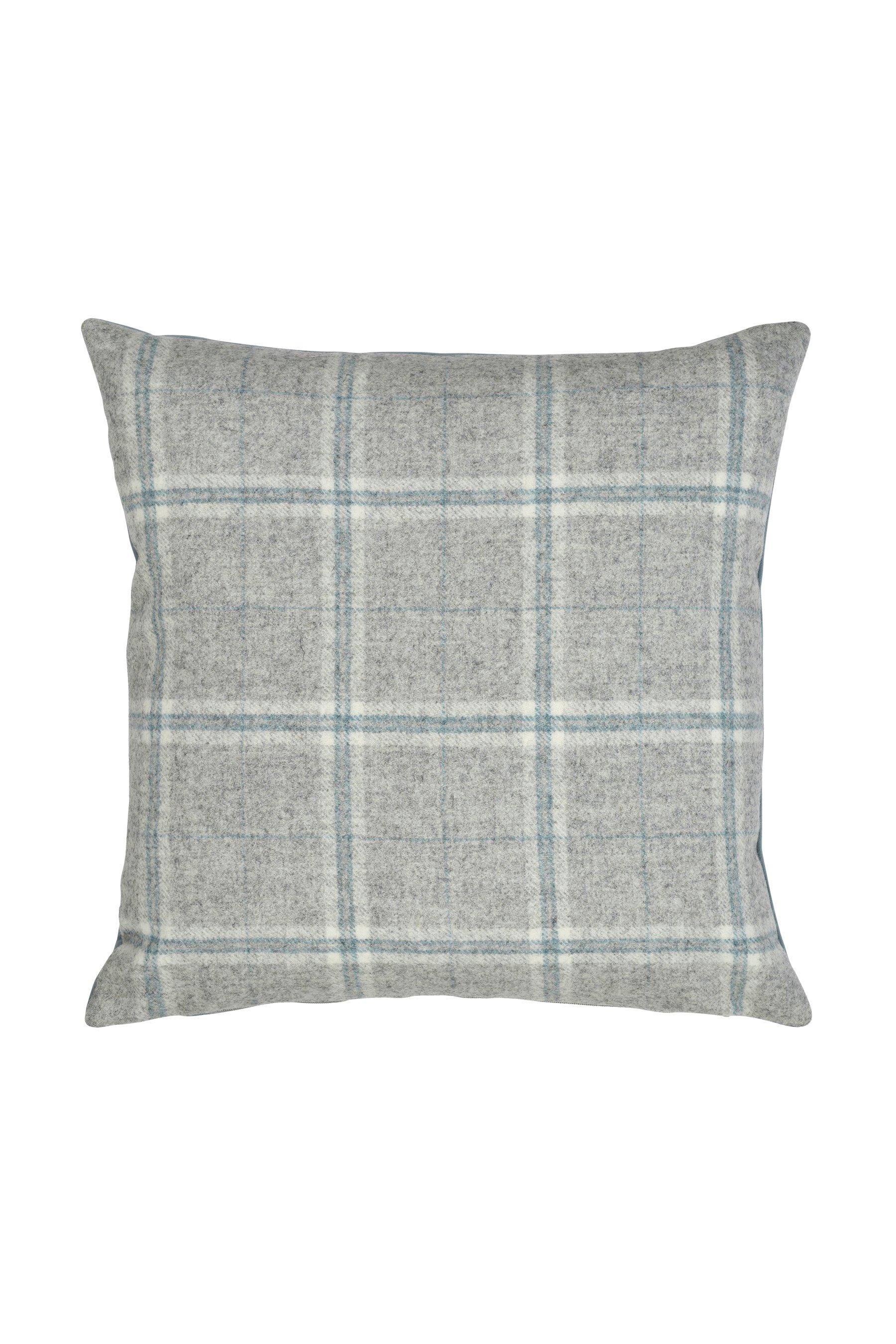 grey check cushions