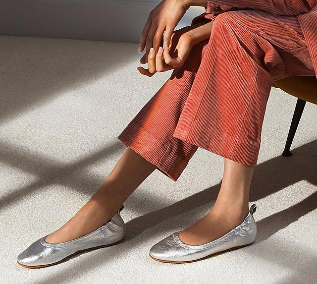 Fitflop Allegro Leather Ballerinas in colour Silver.