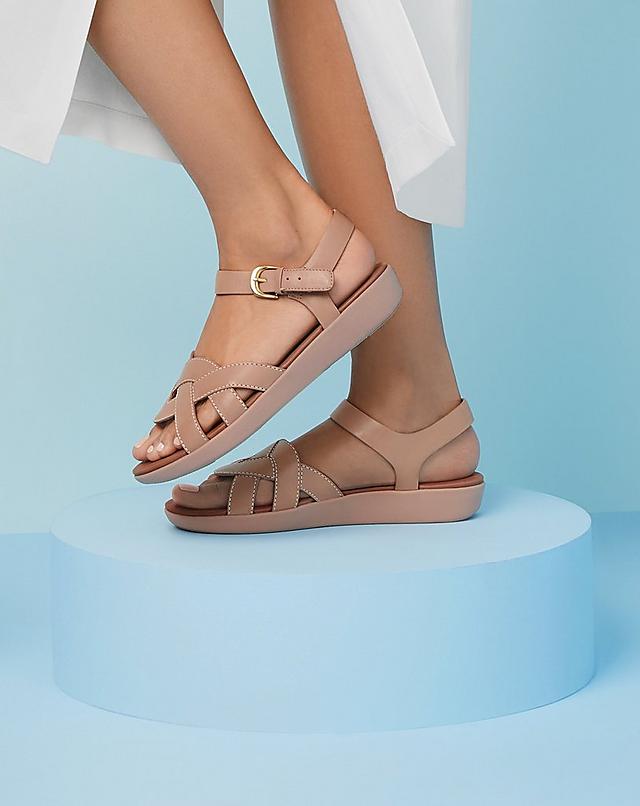 fitflop pink sandals