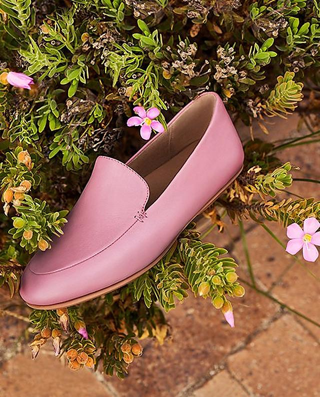 Fitflop Pink leather loafer