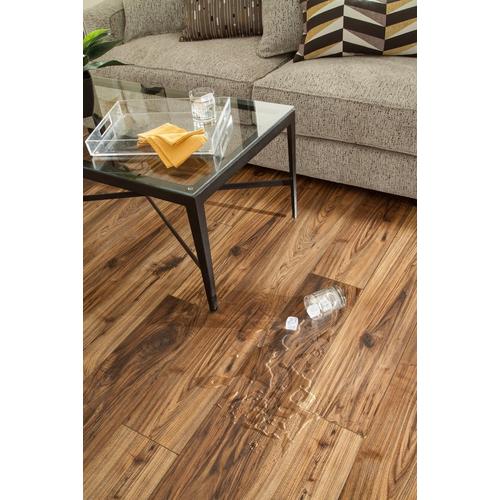 Belle Isle Water Resistant Laminate 12mm 100085489 Floor And