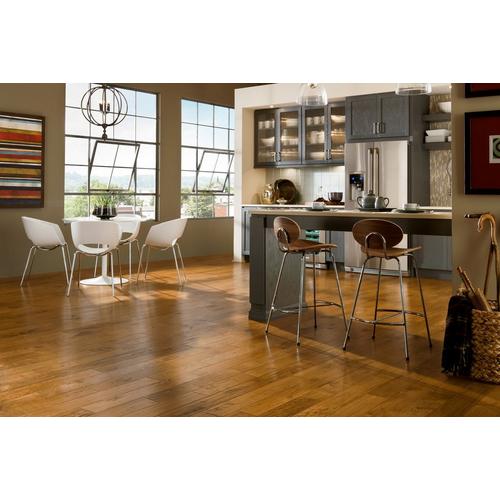 Honey Hickory Hand Scraped Engineered Hardwood 3 8in X 5in