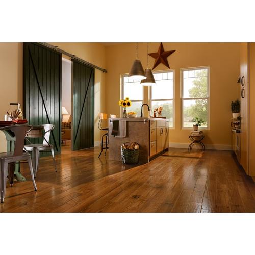Chestnut Hickory Hand Scraped Engineered Hardwood 3 8in X 5in