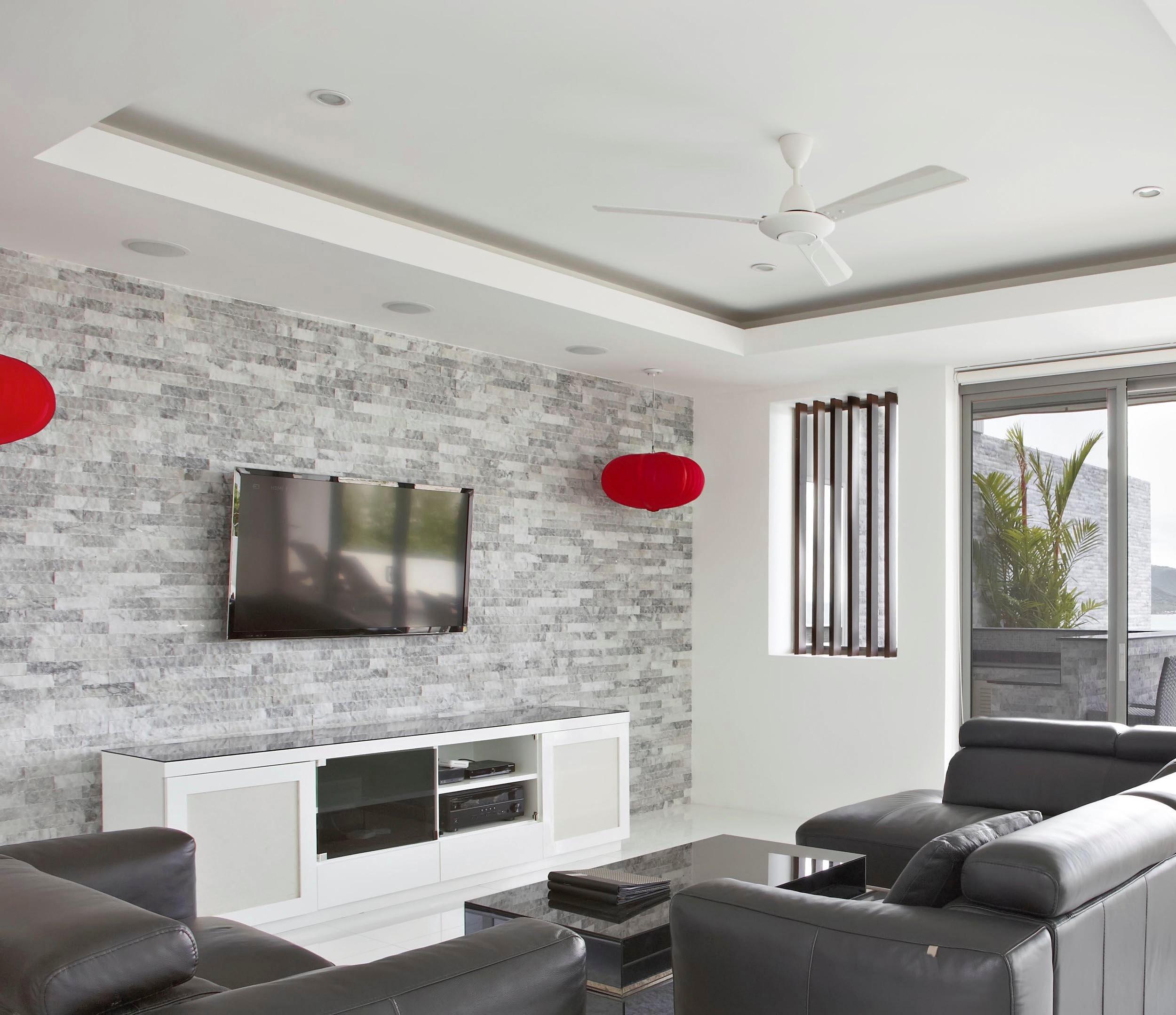 5 Areas to Use Stacked Stone Ledger