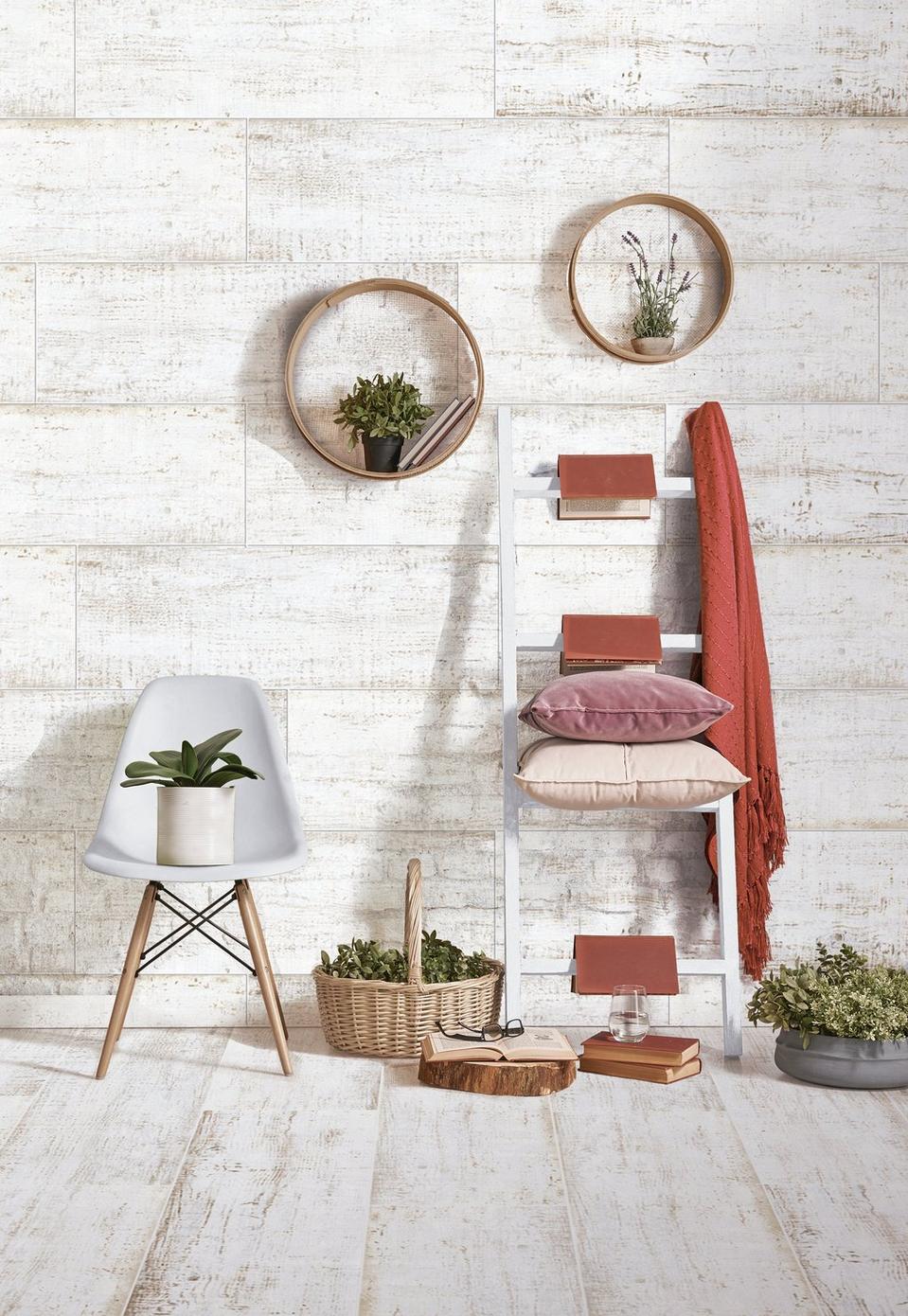 Style Simplified Farmhouse Floor Decor