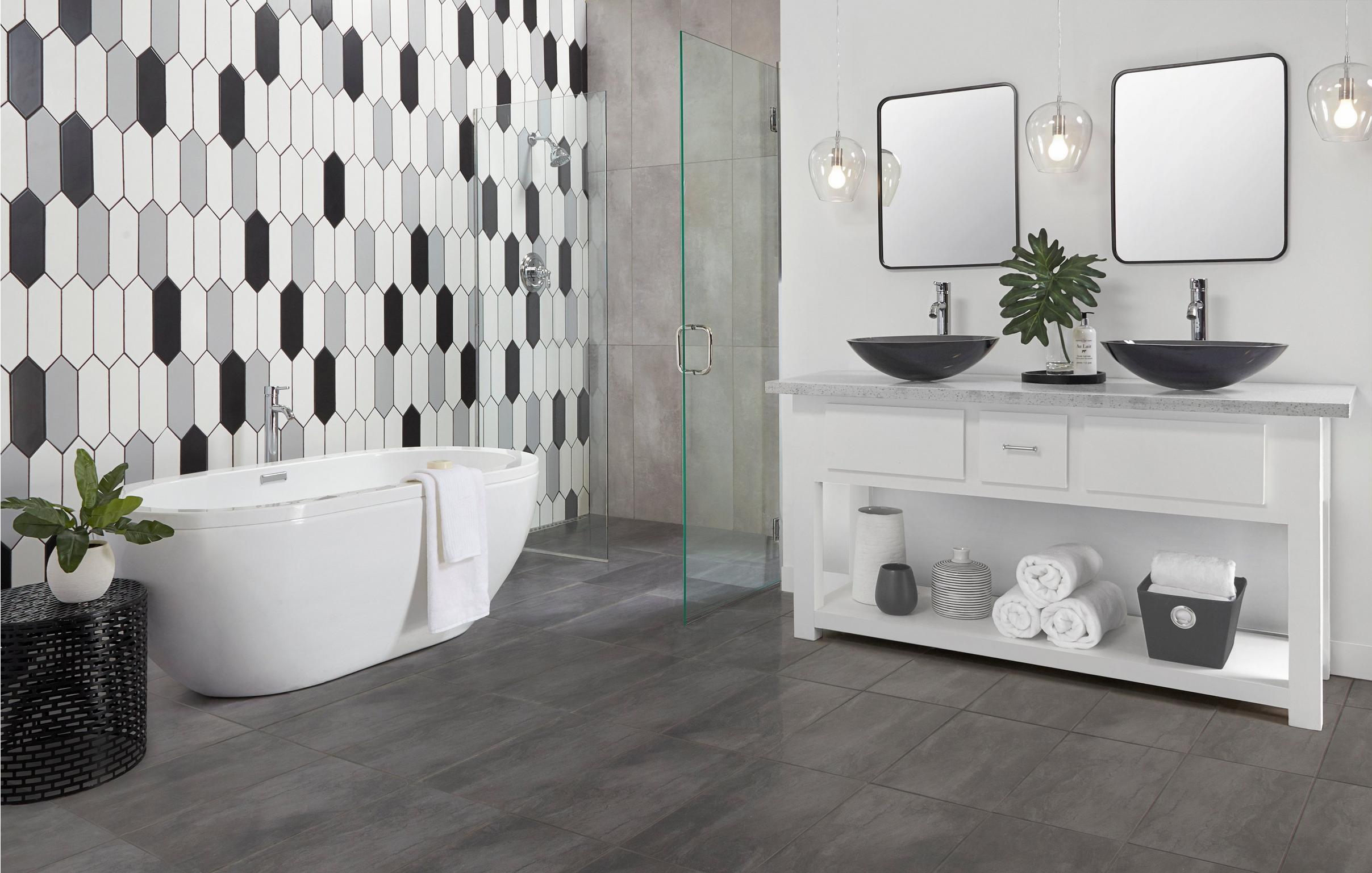 Kết quả hình ảnh cho black tiled bath room