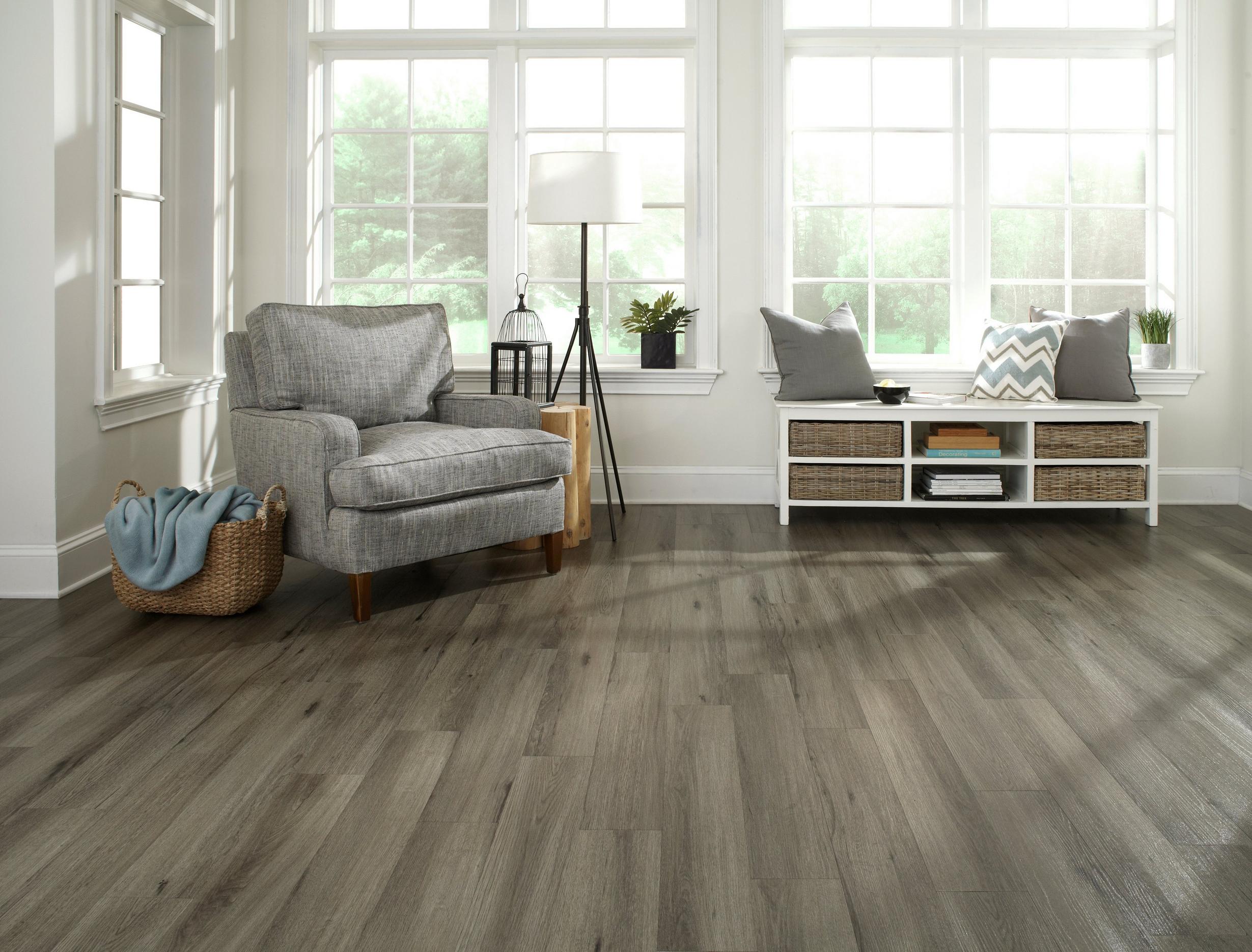 Living Gallery Floor Decor