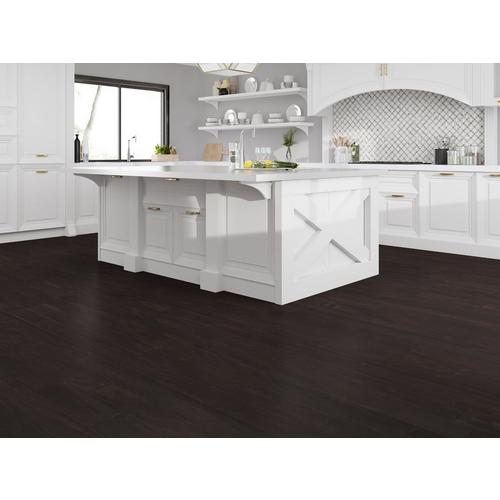 Hickory Chateau Prestige Wire Brushed Engineered Hardwood 3 8in X 5in 100499987 Floor And Decor